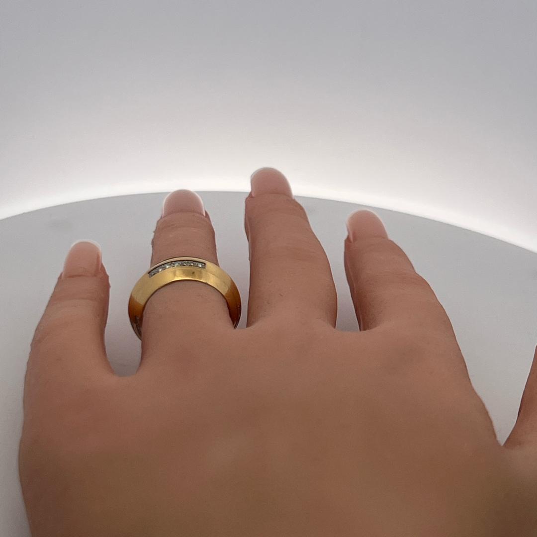 18K Yellow Gold Band Ring with 0.63 Carat Round H-VS Diamonds Size 6.5