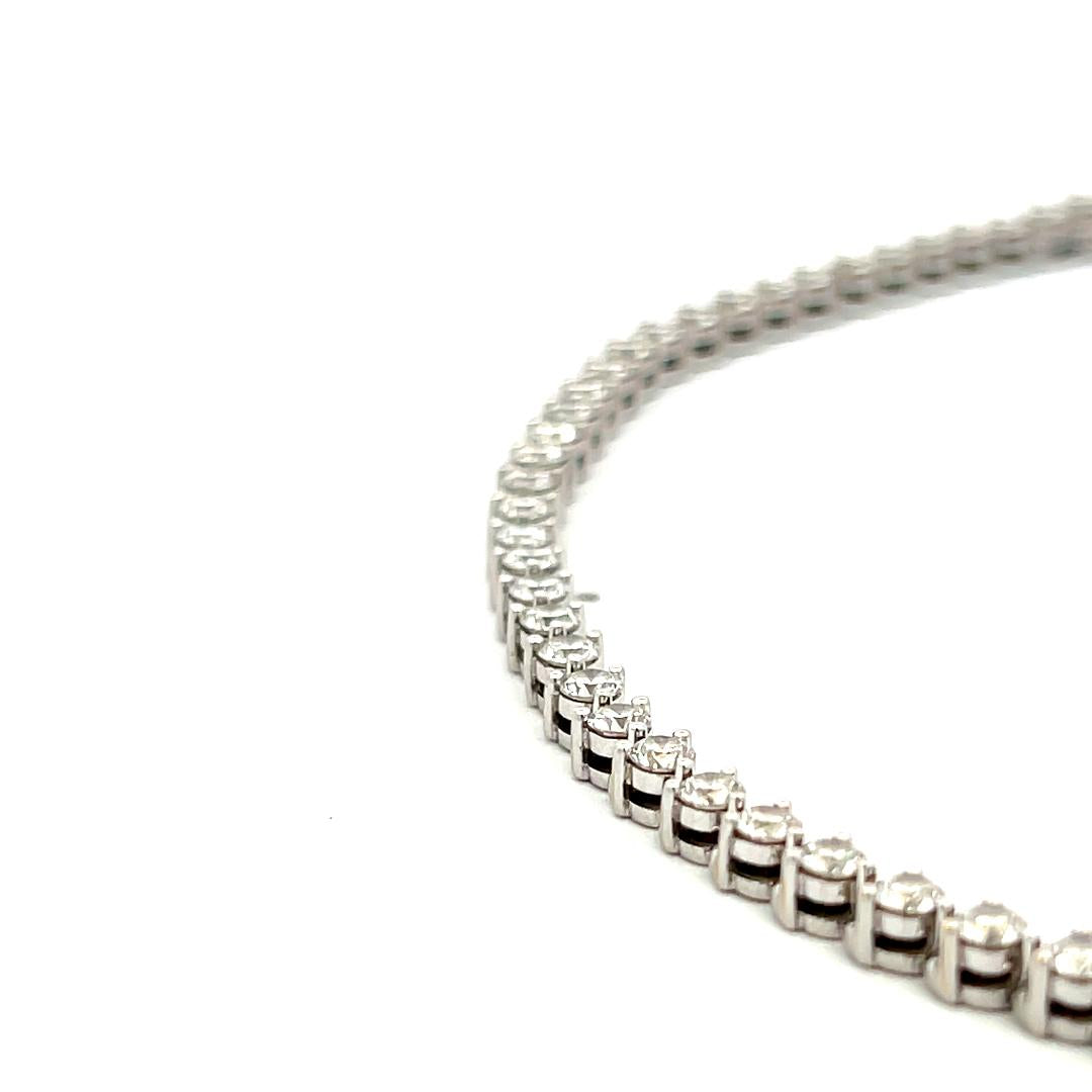 4.00 Carat Round Brilliant H VS Diamond 18 Karat White Gold Tennis Bracelet