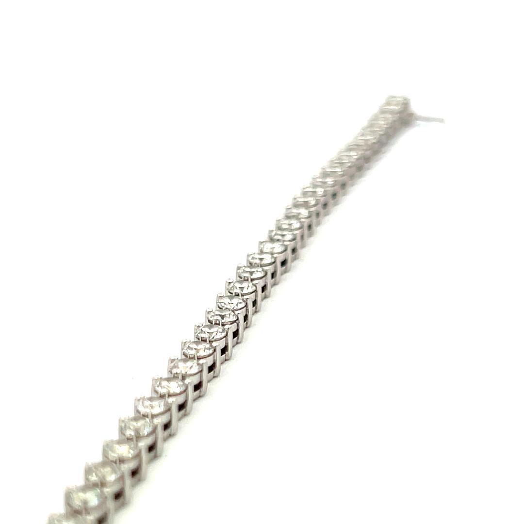 4.00 Carat Round Brilliant H VS Diamond 18 Karat White Gold Tennis Bracelet