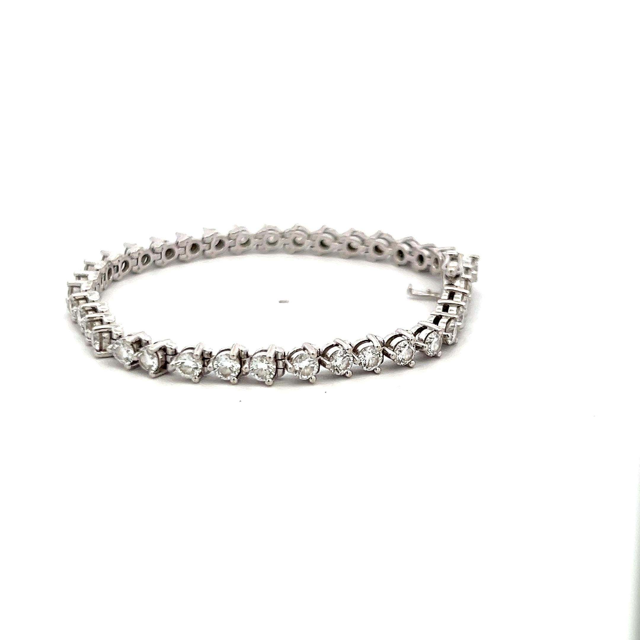 4.00 Carat Round Brilliant H VS Diamond 18 Karat White Gold Tennis Bracelet