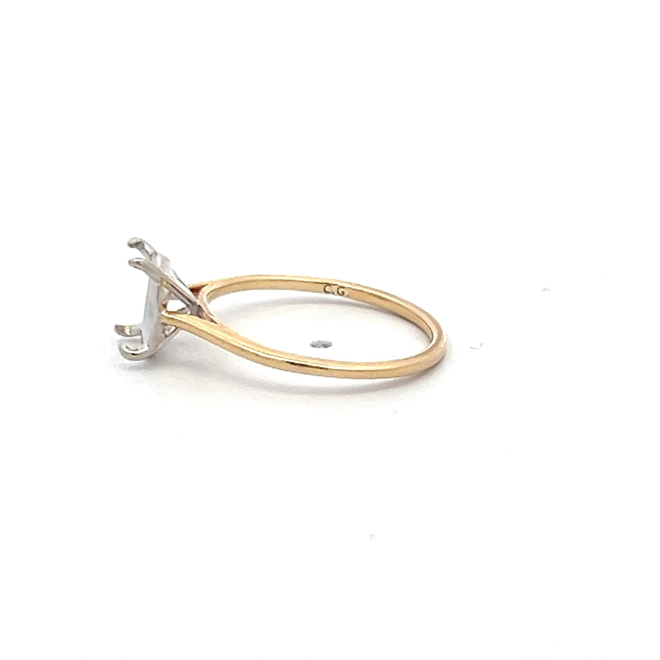 14 Karat Two Tone Gold Semi Mount Ring Size 5 Holds 1.30 Carat Stone