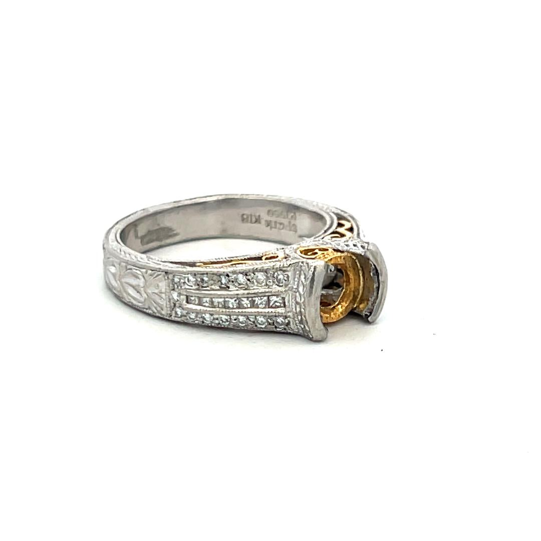 0.31 Carat Round Brilliant and Princess Cut Diamond 14K Gold Semi Mount Ring