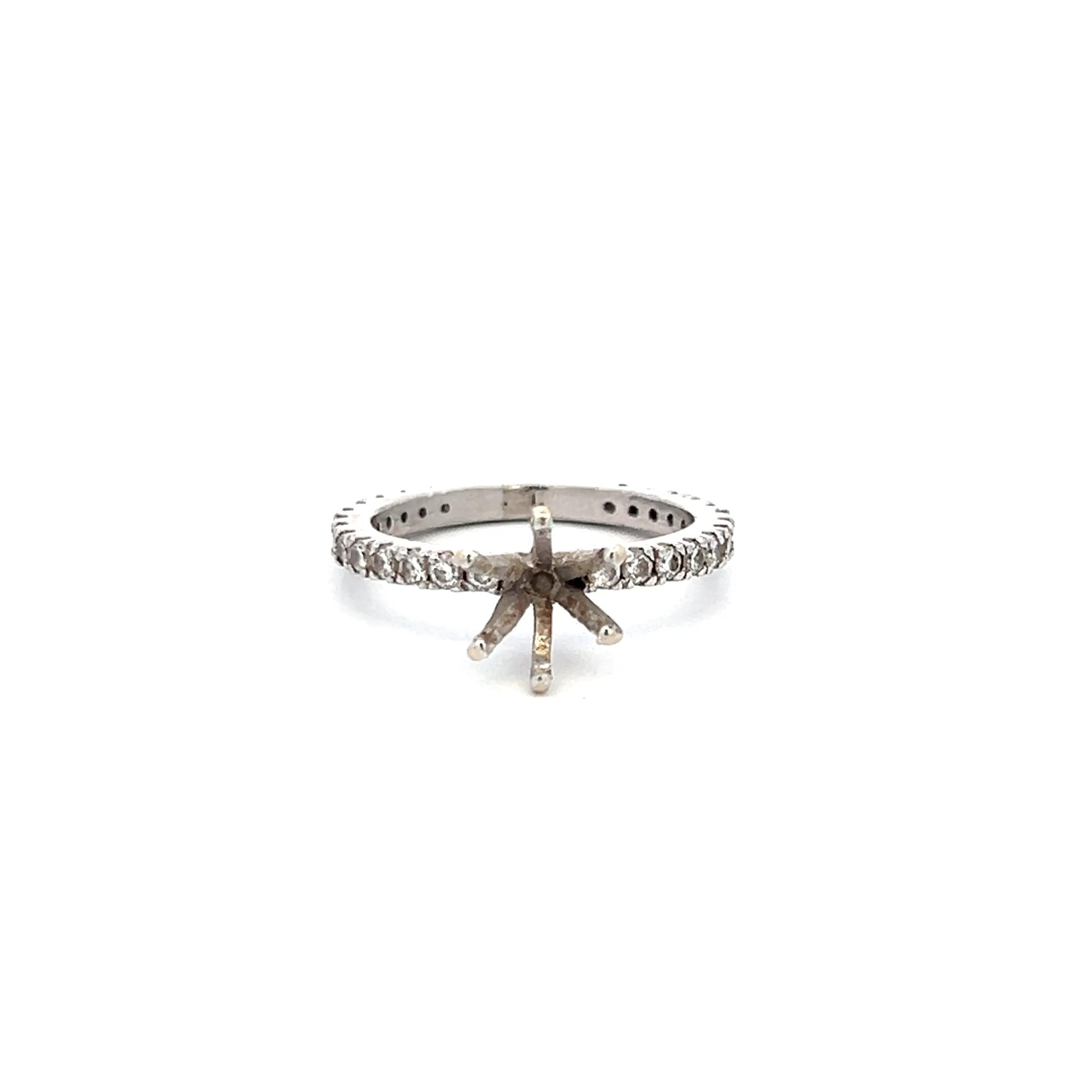 0.28 Carat Round Brilliant H VS Diamond Platinum Semi Mount Ring