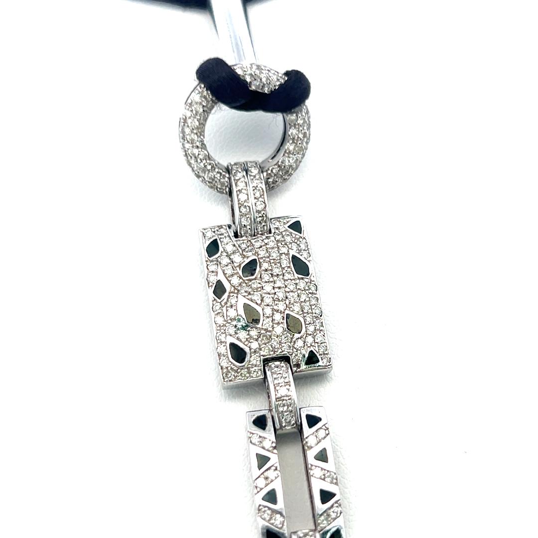 18K WG Pendant Necklace with 2.67 Carat Round H SI Diamonds & 12.4-8.6mm Emerald