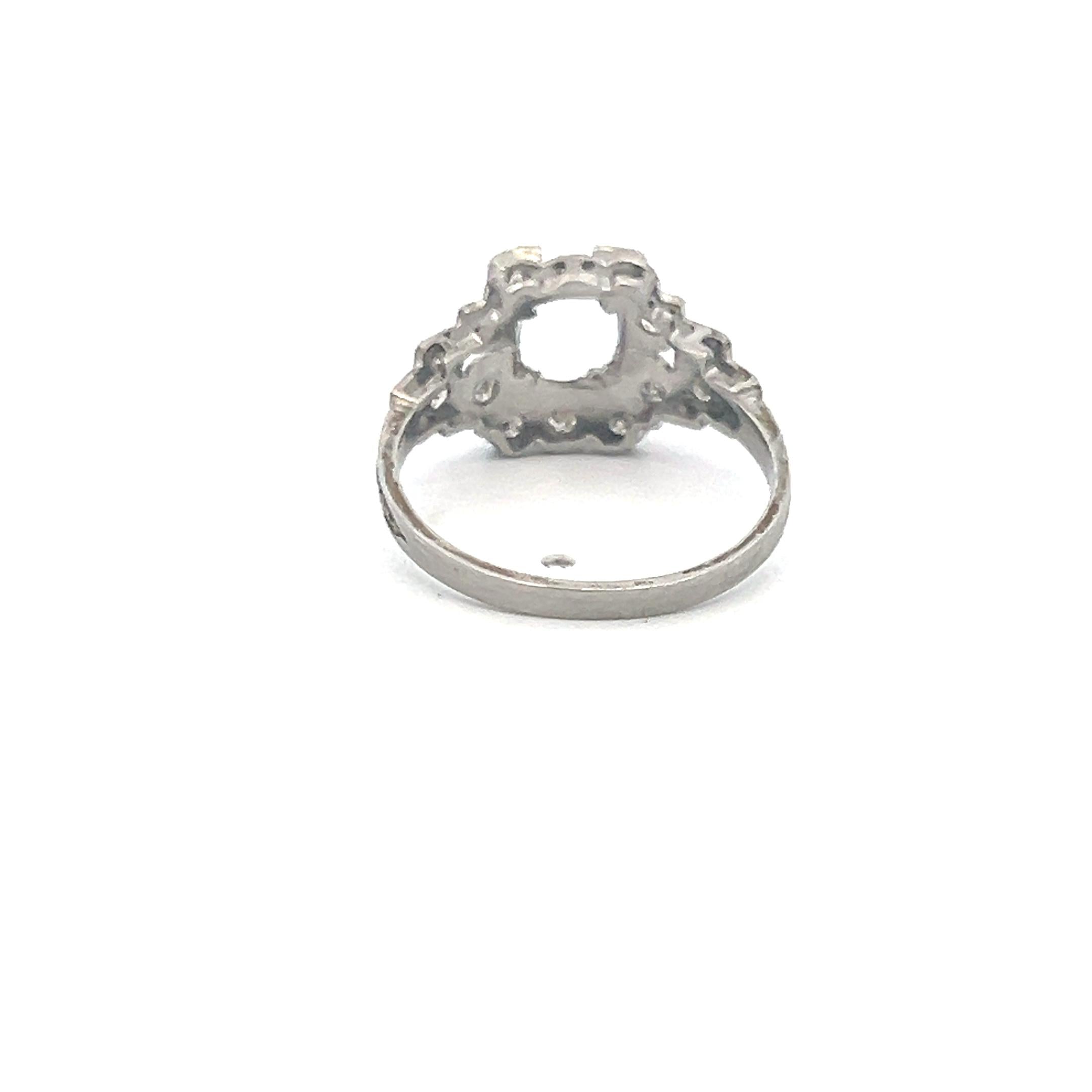 0.25 Carat Round Brilliant J VS Diamond Platinum Semi Mount Ring