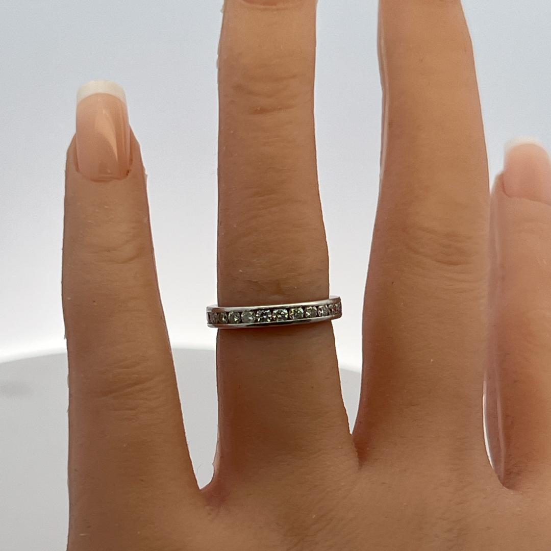 Tiffany & Co Platinum Wedding Band Ring with 1.14ct Round F VS Diamonds Size 5