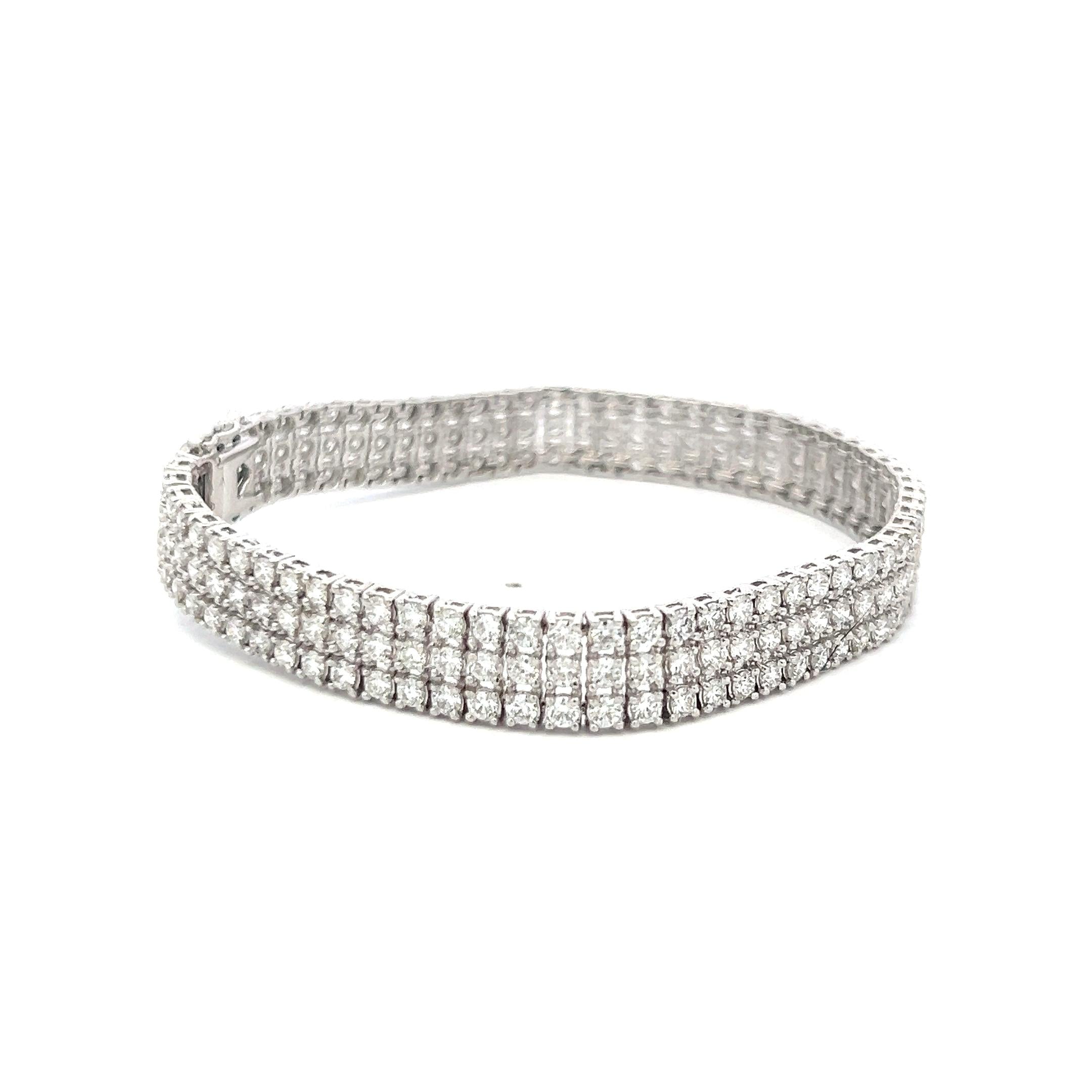 8.00 Carat Round Brilliant Diamond 18 Karat White Gold Tennis Bracelet
