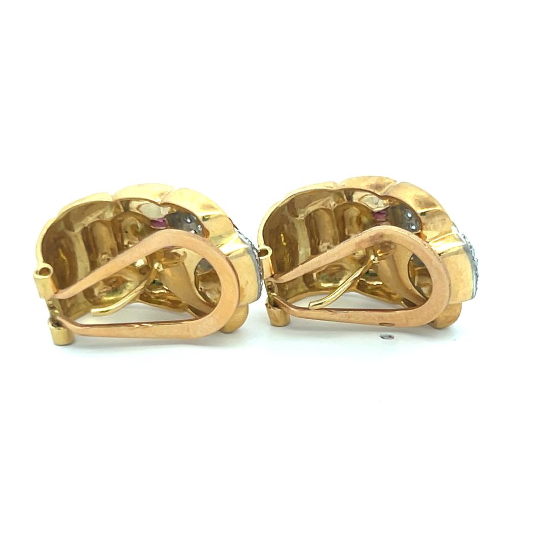 0.60 Carat Round Brilliant Diamond 0.60 Carat Ruby 18K Gold Clip on Earrings