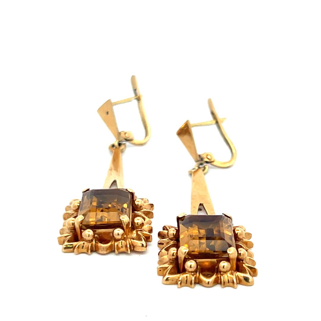 10.00 Carat Emerald Cut Citrine 18 Karat Yellow Gold Dangling Earrings