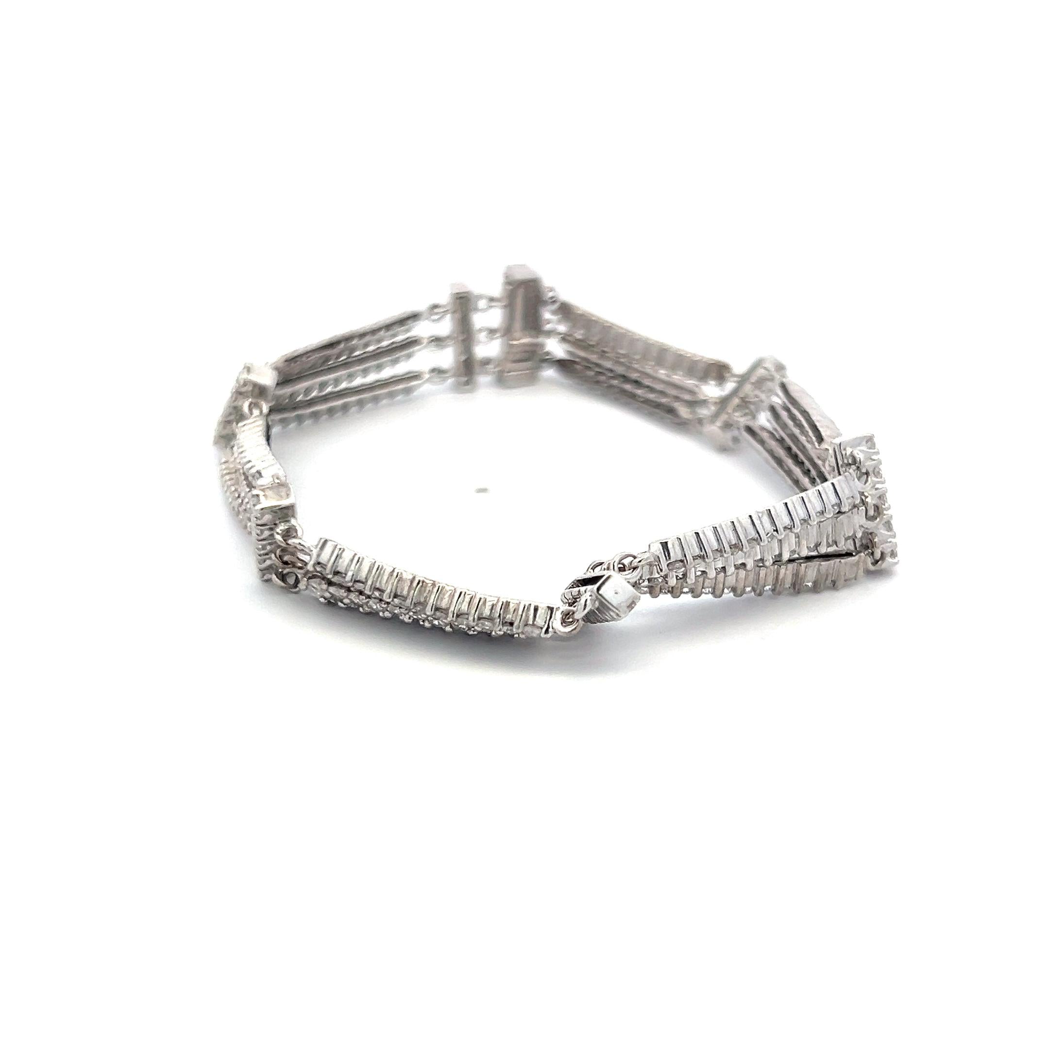 6.00 Carat Round Brilliant H VS Diamond 18 Karat White Gold Link Bracelet