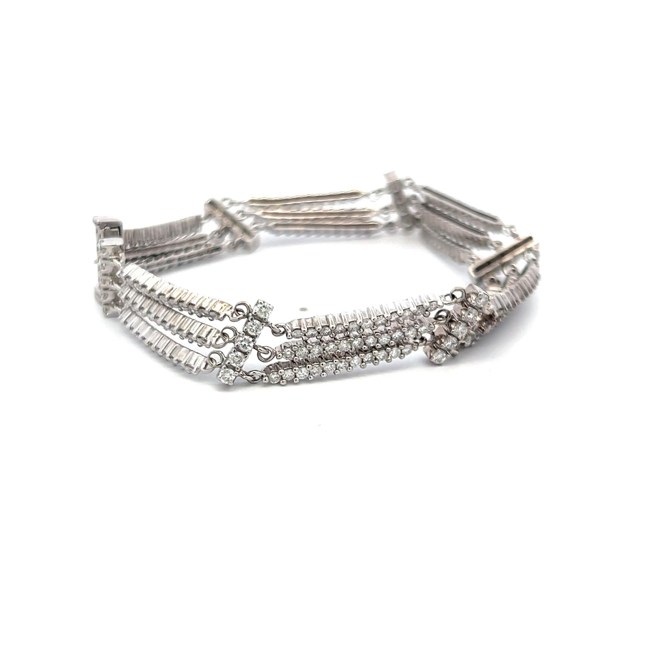 6.00 Carat Round Brilliant H VS Diamond 18 Karat White Gold Link Bracelet