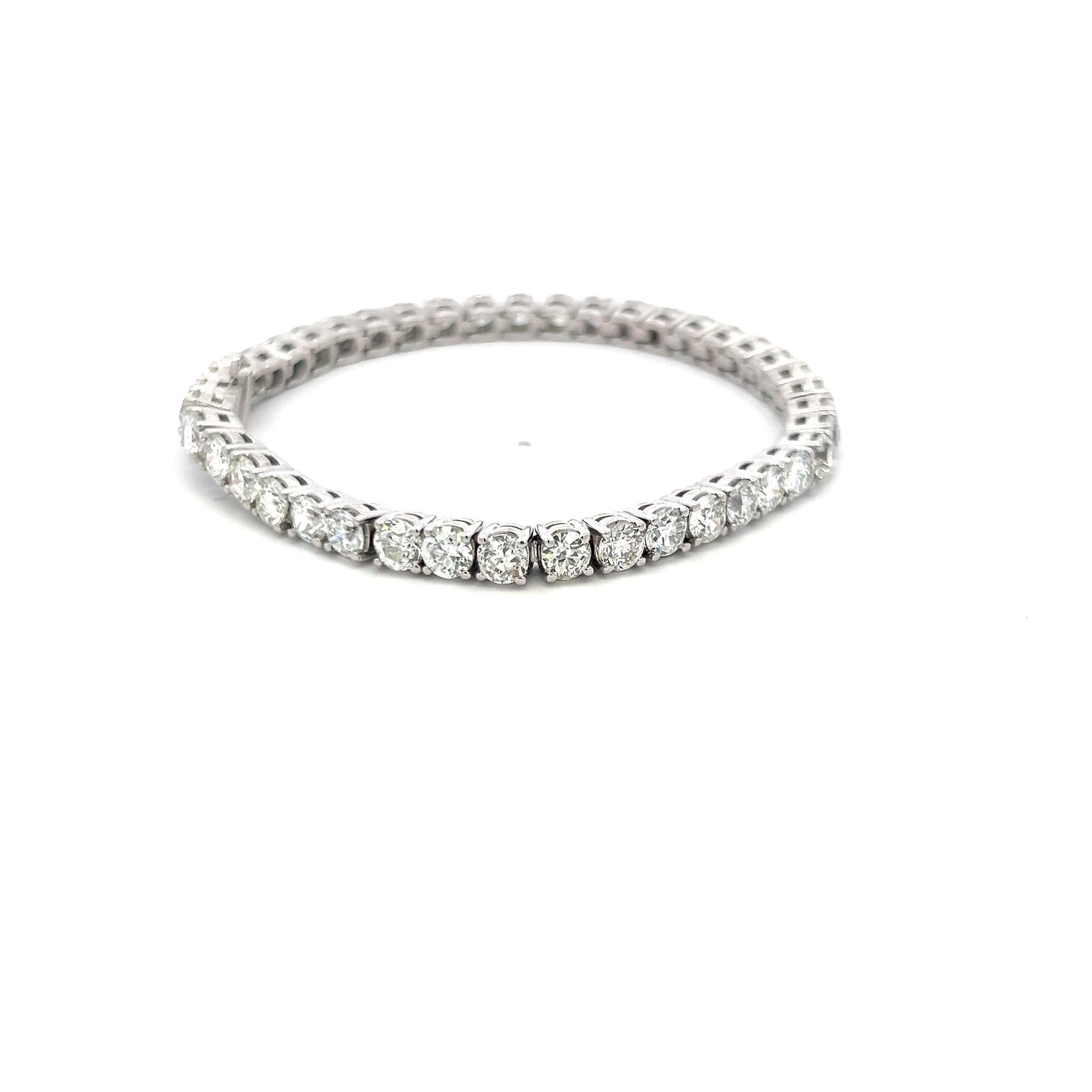 12.00ct Round Brilliant I VS Diamond Tennis Bracelet in Platinum