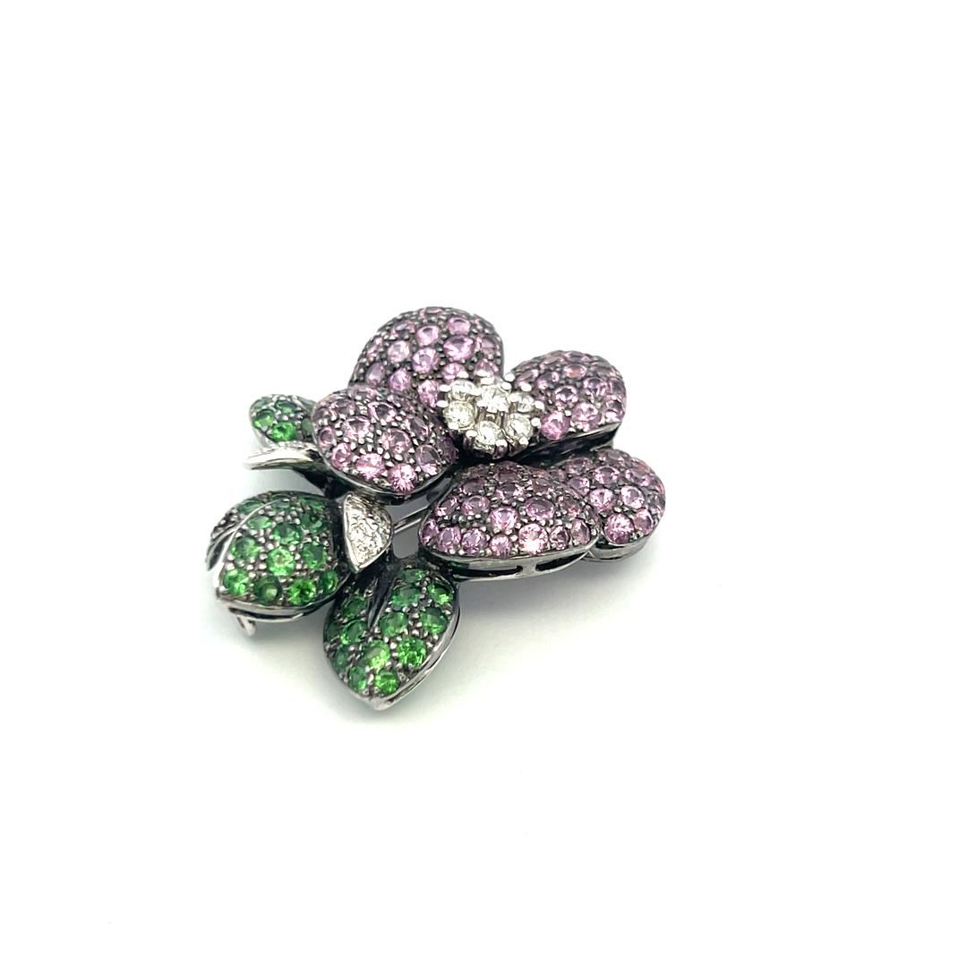 3.80 Carat Sapphire 1.25 Carat Tsavorite 0.50 Carat Diamond 18K WG Pin Brooch