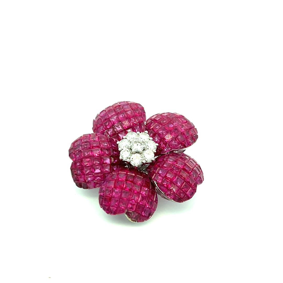 18K White Gold Pin Brooch with 1.25ct Round H VS Diamonds and 17 Carat Ruby