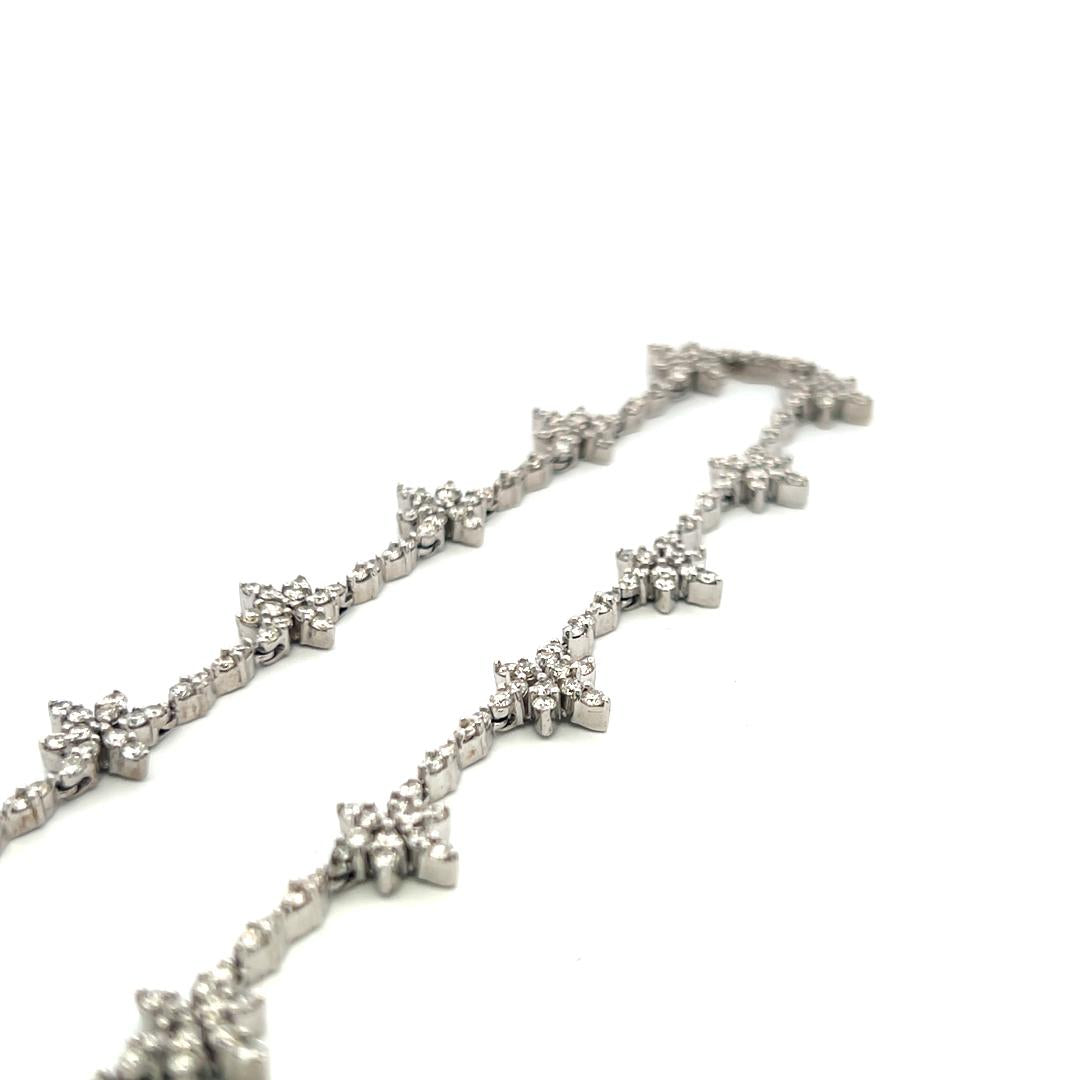 9.00 Carat Round Brilliant H VS Diamond 18 Karat White Gold Station Necklace