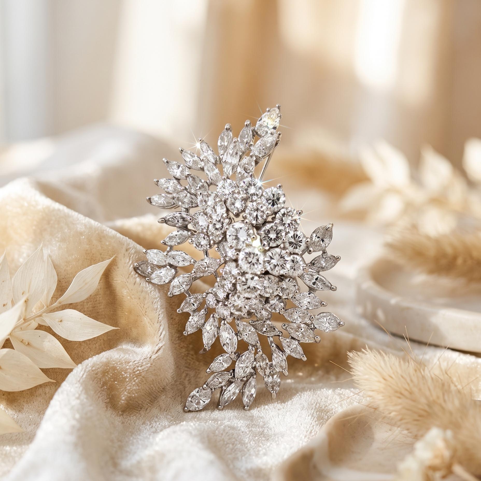 Vintage Platinum Pin Brooch with 15ct Round and Pear Shaped G VS Diamonds