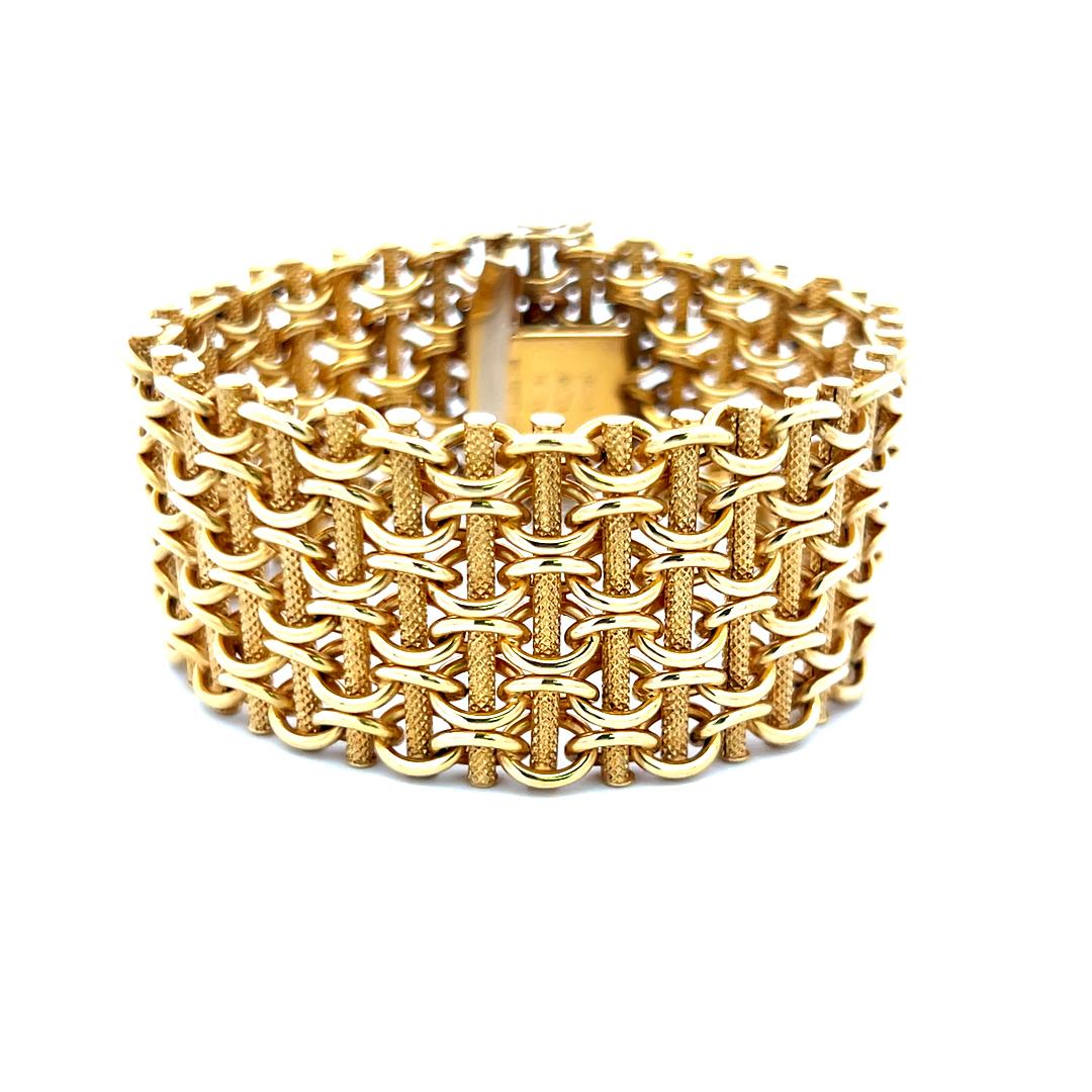 Cartier Vintage 44.80 Grams 18 Karat Yellow Gold Bracelet