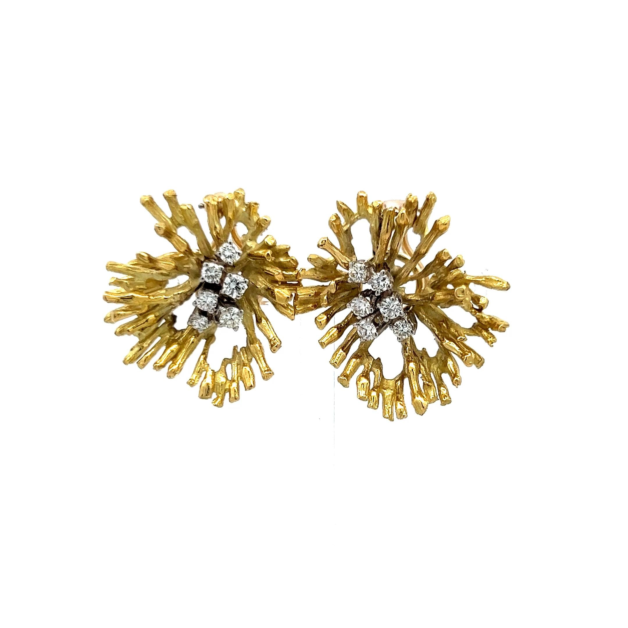 Vintage 18K Yellow Gold Clip-On Earrings with 1 Carat Round H VS Diamonds