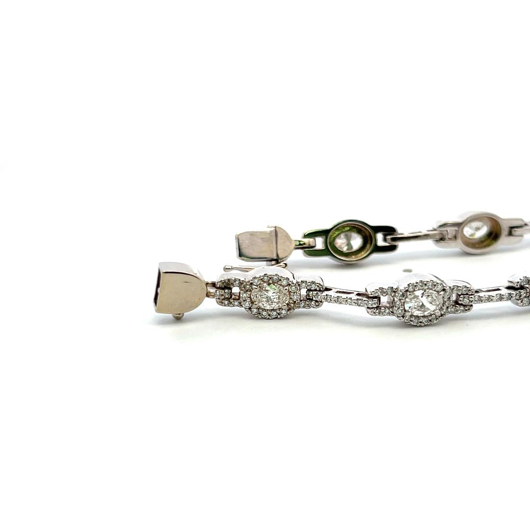 4.36 Carat Oval and Round and Pear Shape Diamond 18K White Gold Link Bracelet