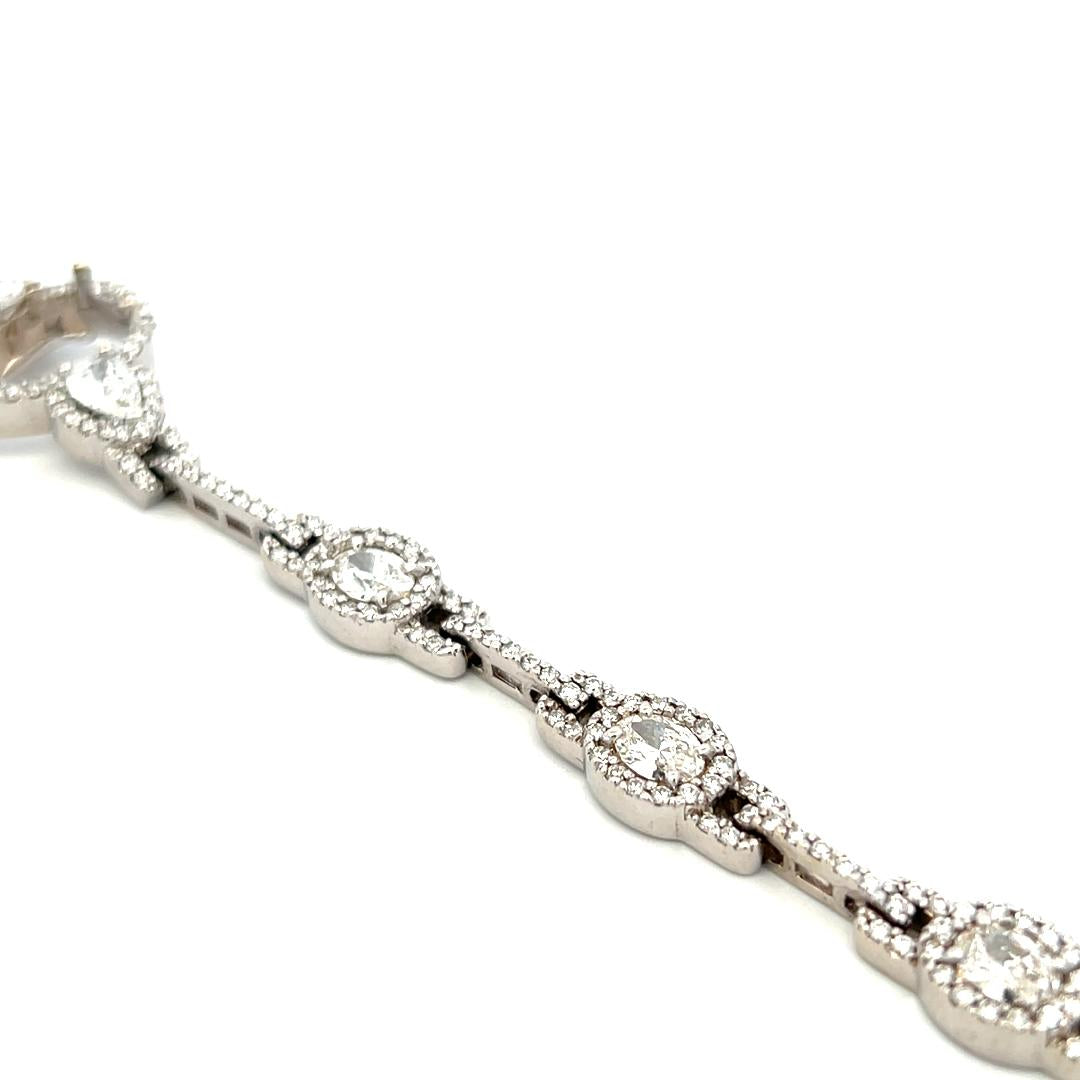 4.36 Carat Oval and Round and Pear Shape Diamond 18K White Gold Link Bracelet