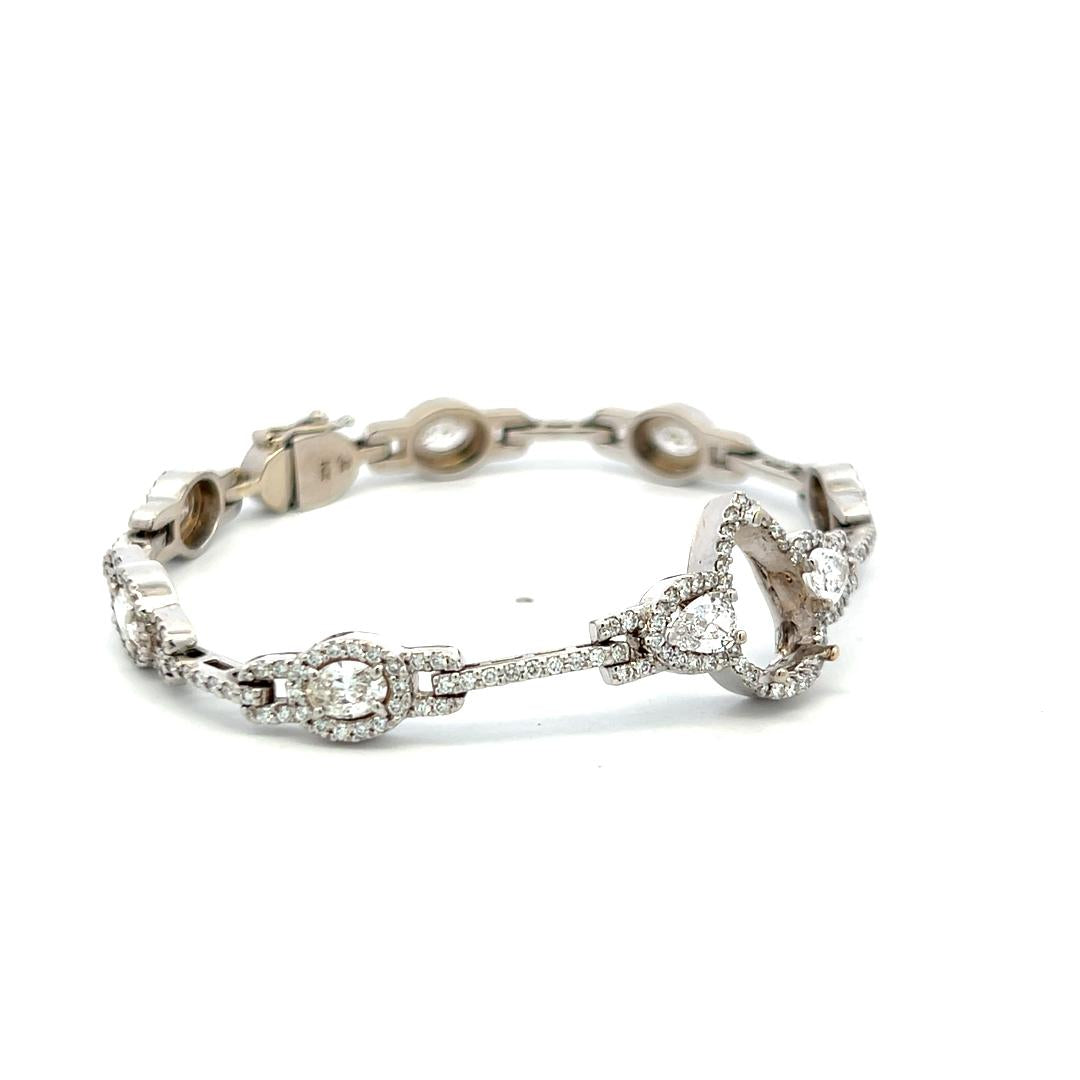 4.36 Carat Oval and Round and Pear Shape Diamond 18K White Gold Link Bracelet