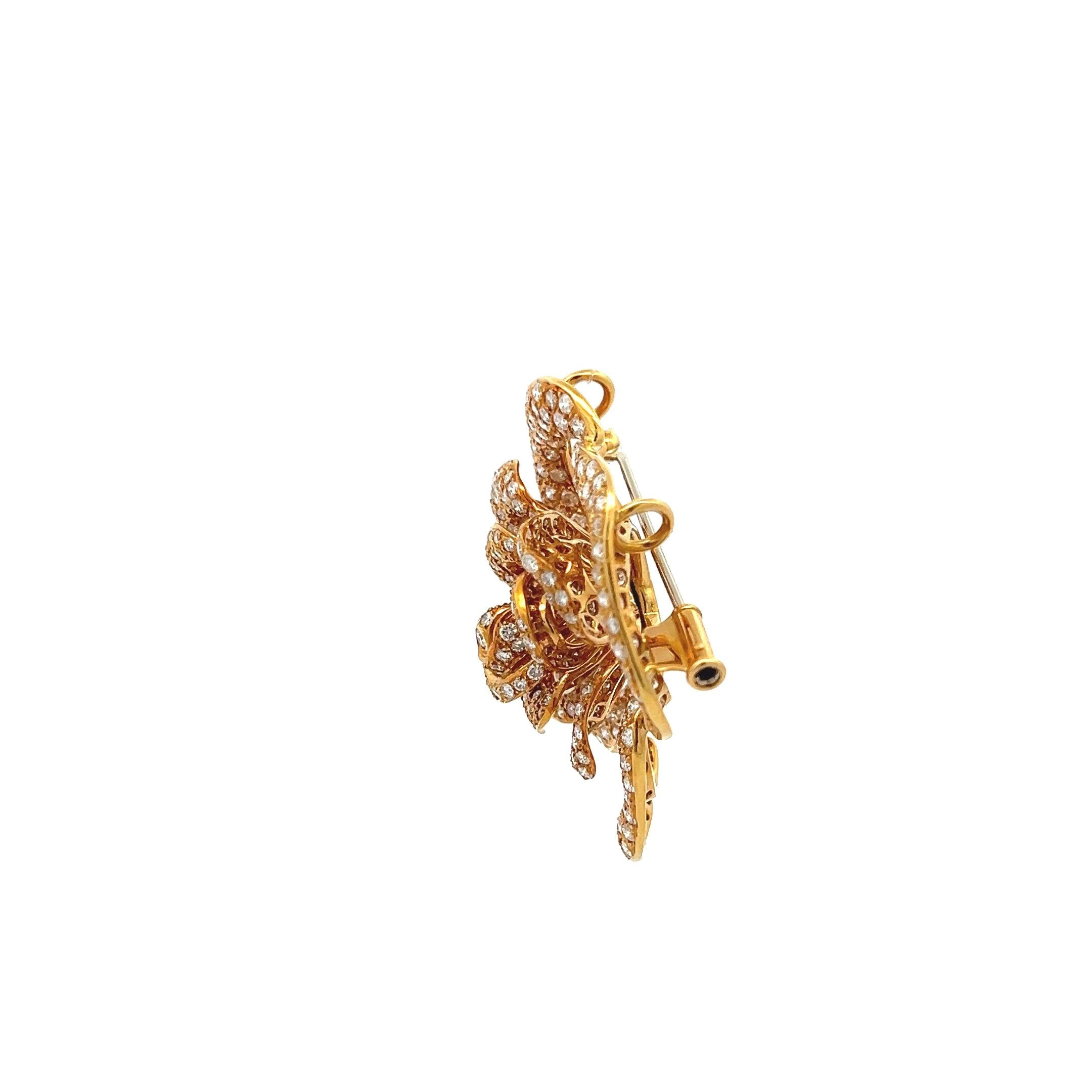 7.03 Carat Round Brilliant G VS Diamond 18 Karat Yellow Gold Pin Brooch