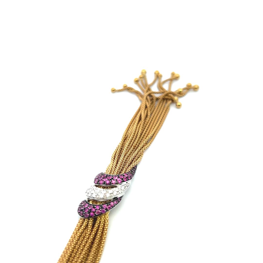 0.90 Carat Sapphire 0.40 Carat Round Brilliant Diamond 18K Gold Drop Necklace