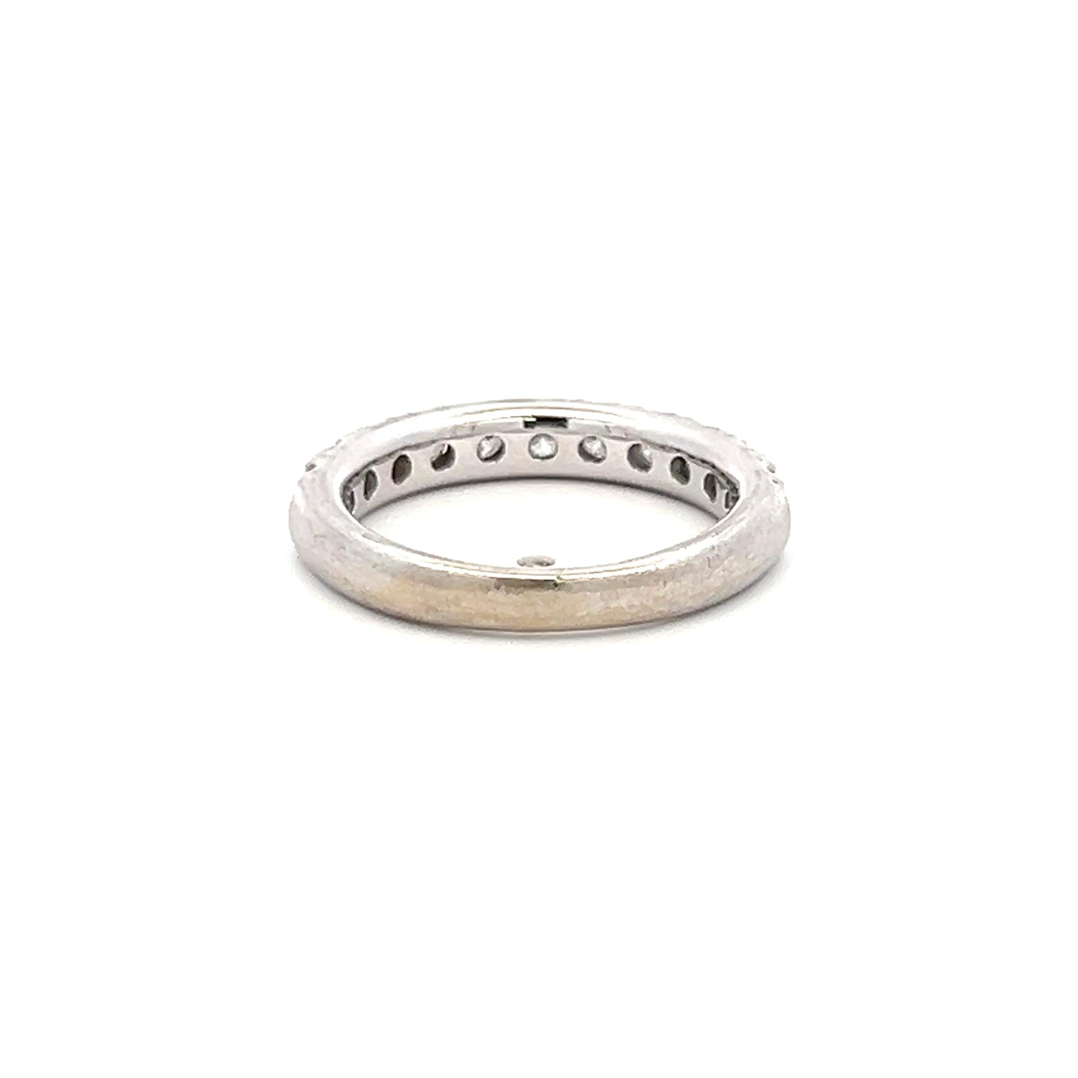 14K White Gold Half-Eternity Band Ring with 1.1 Carat Round Diamonds Size 4.5