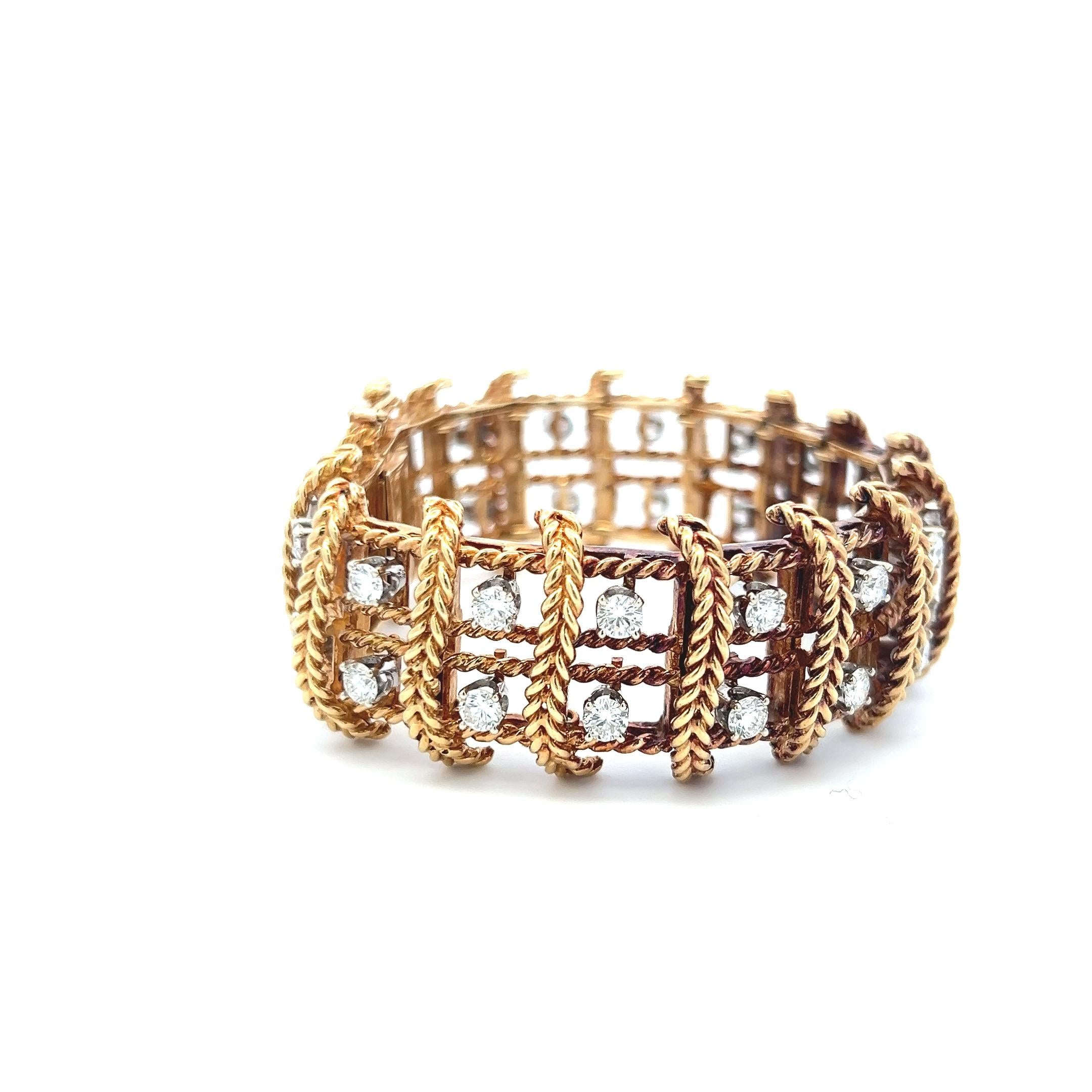 5.00 Carat Round Brilliant G VS Diamond 18 Karat Yellow Gold Link Bracelet