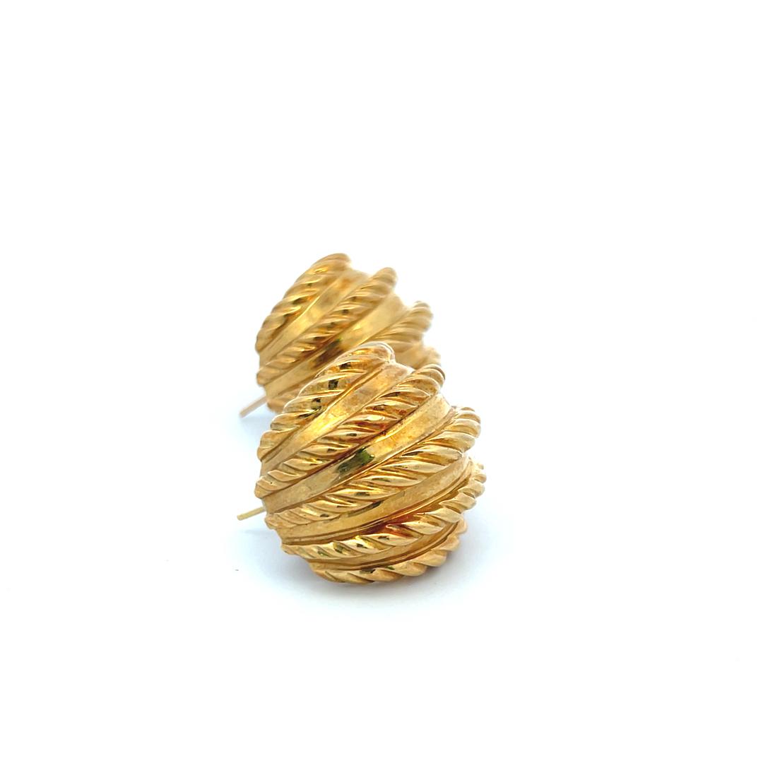 Textured 18K Yellow Gold Ribbed Clip-On Earrings (Vintage Bold Design)