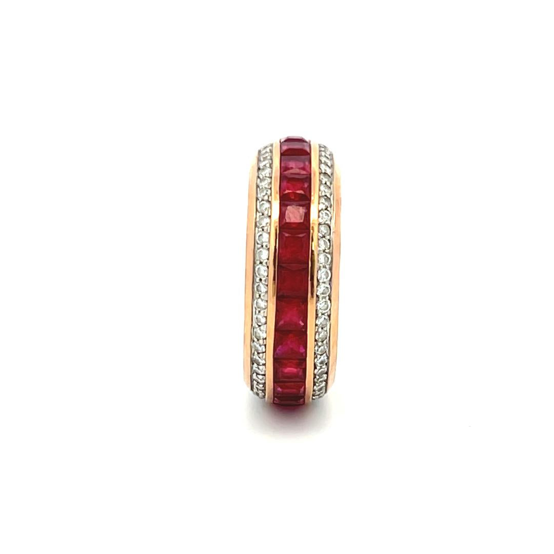 2.60 Carat Ruby 0.50 Carat Round Brilliant Diamond 18 Karat Rose Gold Band Ring