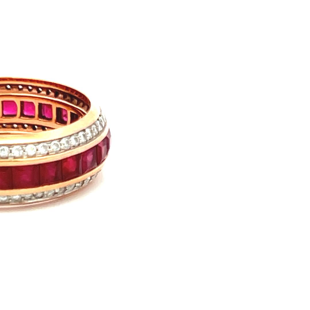 2.60 Carat Ruby 0.50 Carat Round Brilliant Diamond 18 Karat Rose Gold Band Ring
