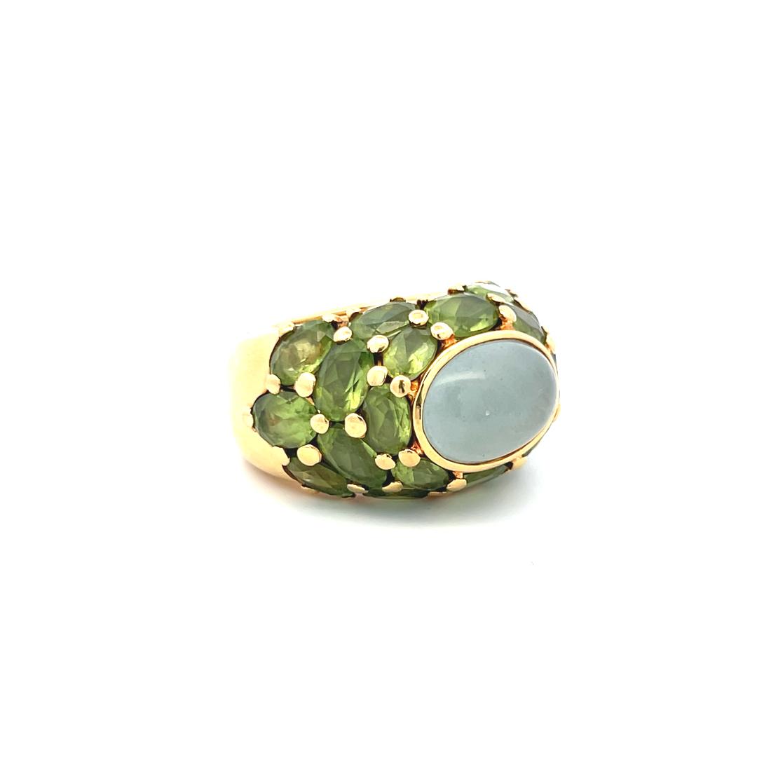 10.00 Carat Oval Shape Peridot 13.8-9.7MM Quartz 18K Yellow Gold Cocktail Ring