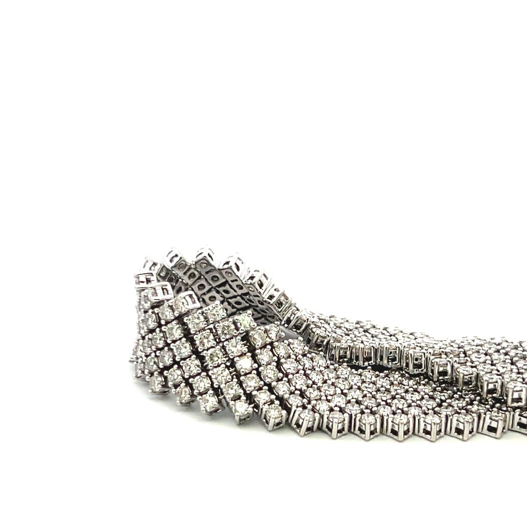 11.50 Carat Round Brilliant G VS Diamond 14 Karat White Gold Tennis Bracelet
