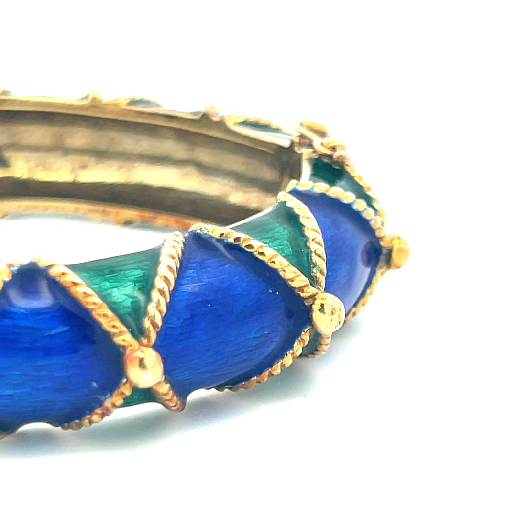 Vintage 85.50 Grams Enamel 14 Karat Yellow Gold Bangle Bracelet