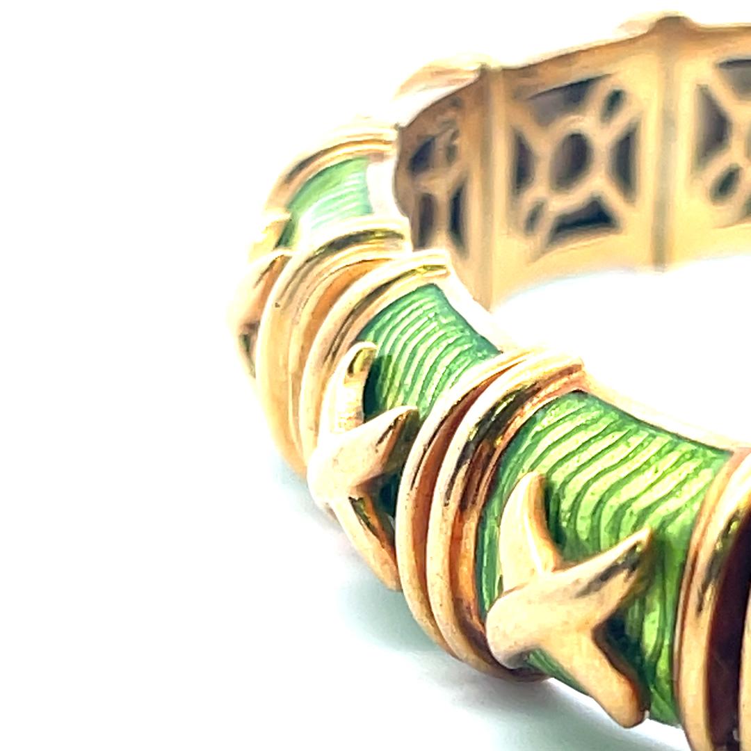 Hidalgo Vintage 85 Grams Green Enamel 18 Karat Yellow Gold Bangle Bracelet