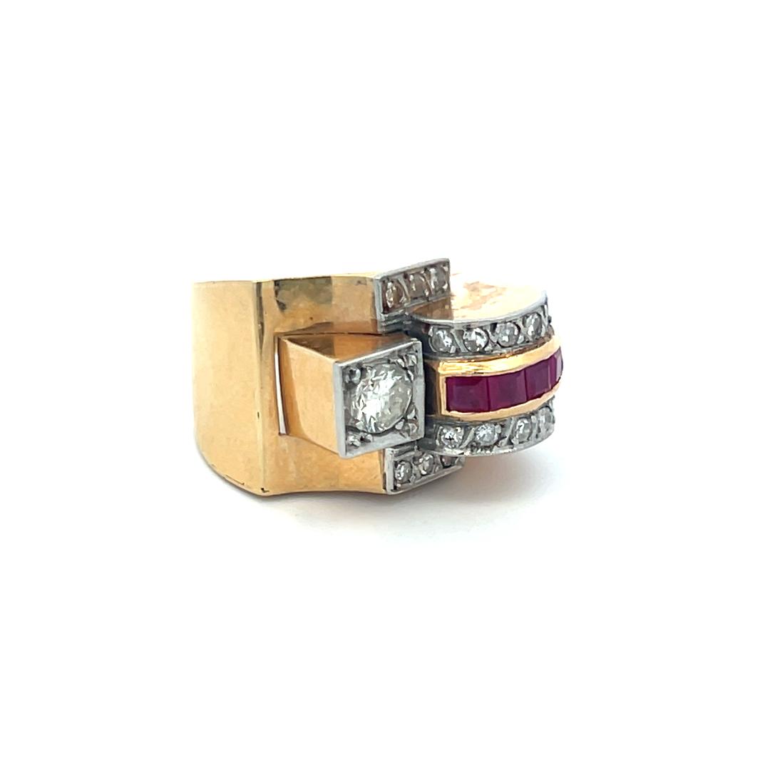 0.90 Carat Round and Old European Diamond 0.50 Carat Ruby 18K Gold Cocktail Ring