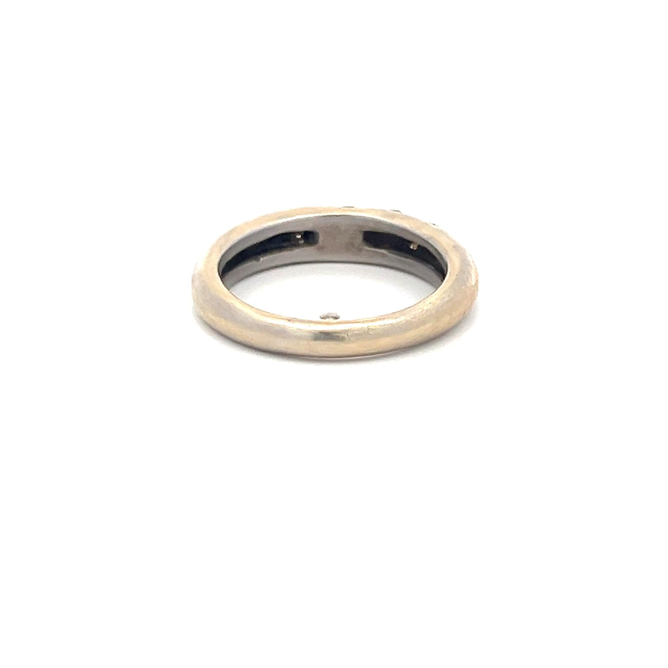 0.37 Carat Round Brilliant H SI Diamond 18 Karat White Gold Band Ring
