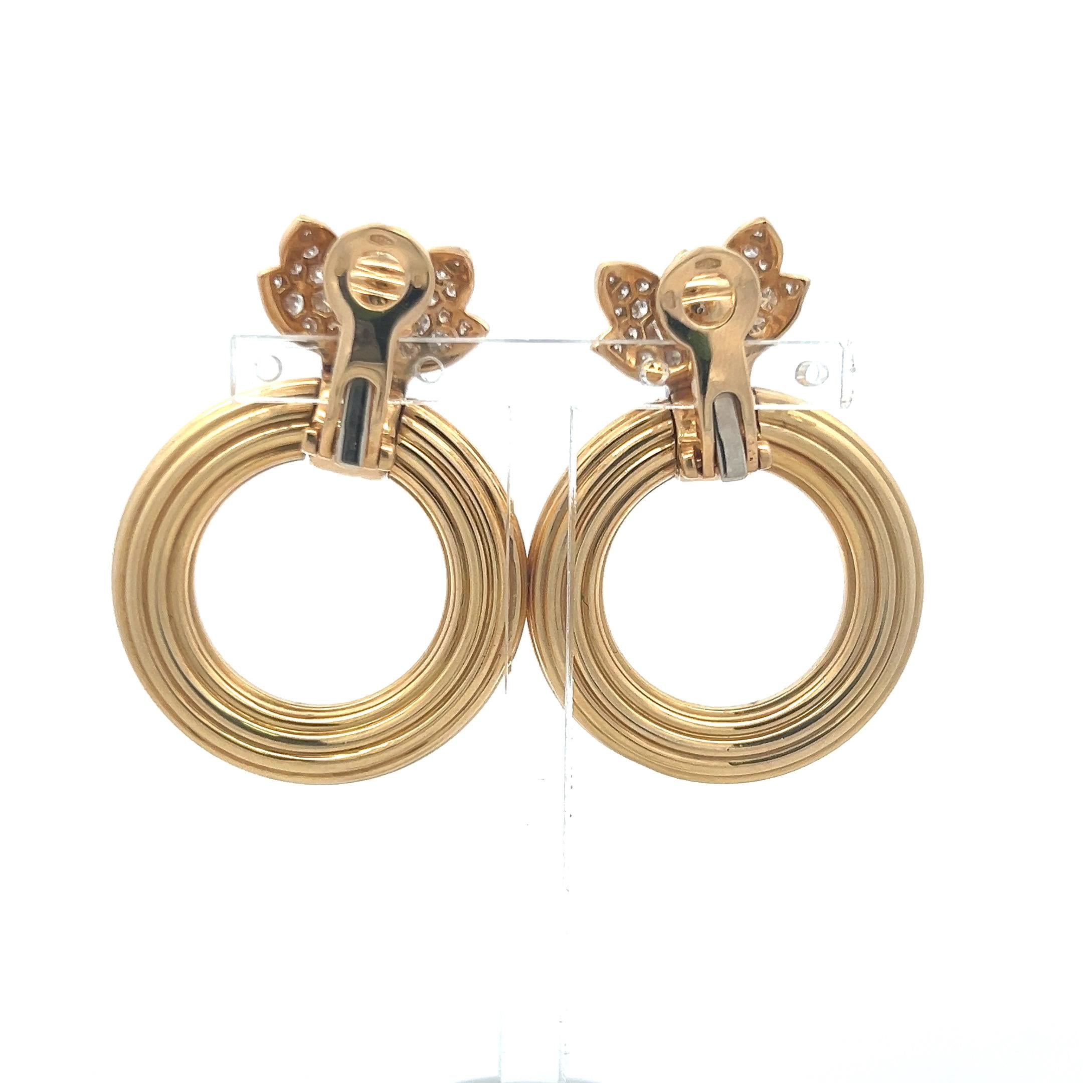 Cartier 1.25 Carat Round Brilliant Diamond 18 Karat Yellow Gold Dangling Earring