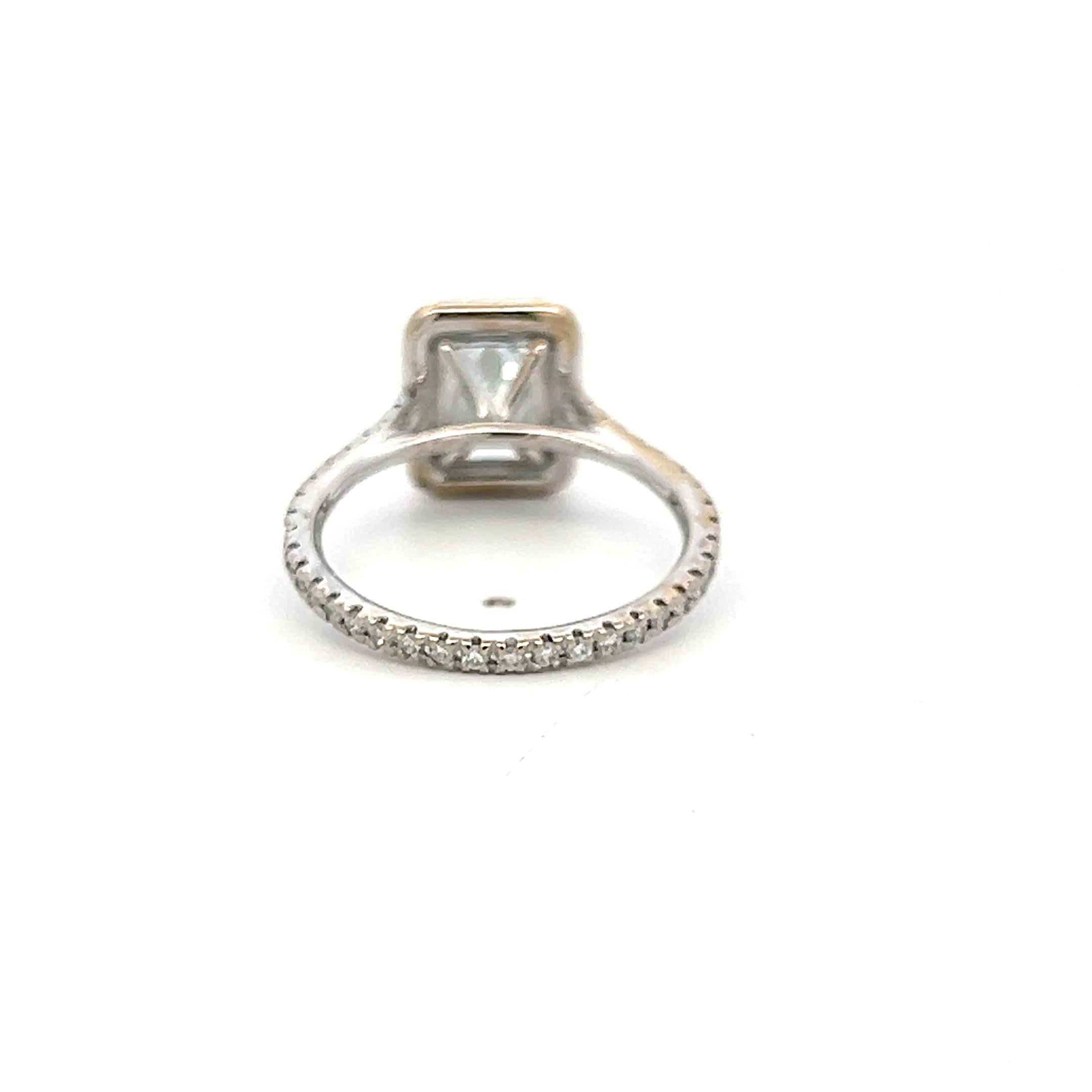 18K White Gold Engagement Ring with 2.01ct Lab-Grown and 0.5ct Natural Diamonds