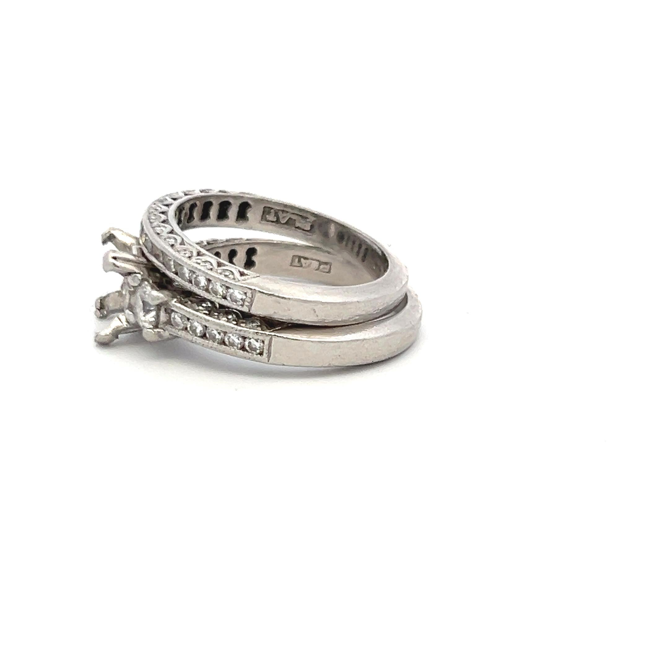 Tacori 0.99 Carat Round Brilliant Diamond Platinum Semi Mount Ring and Band