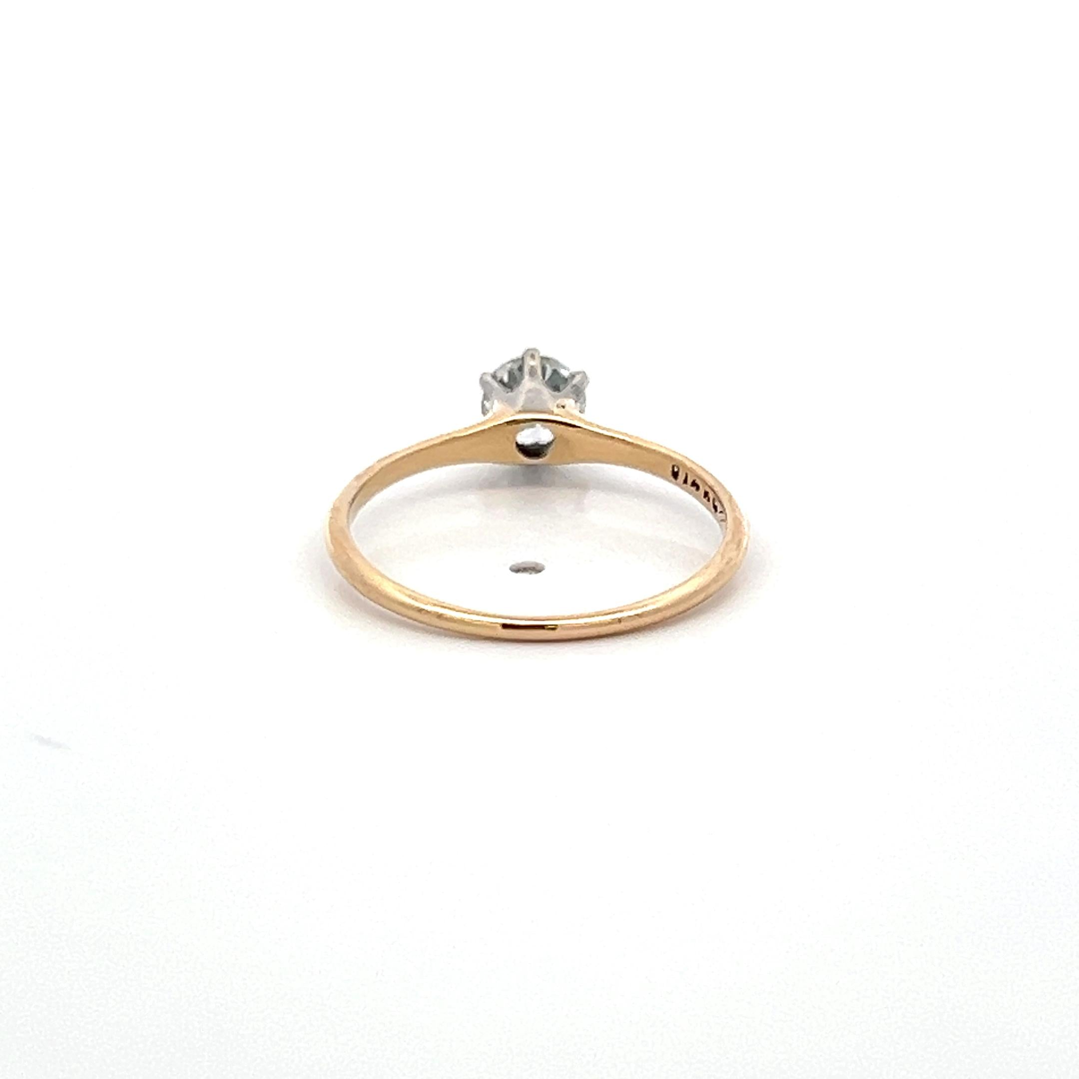 0.45 Carat Circular Brilliant Cut Diamond 14 Karat Yellow Gold Engagement Ring