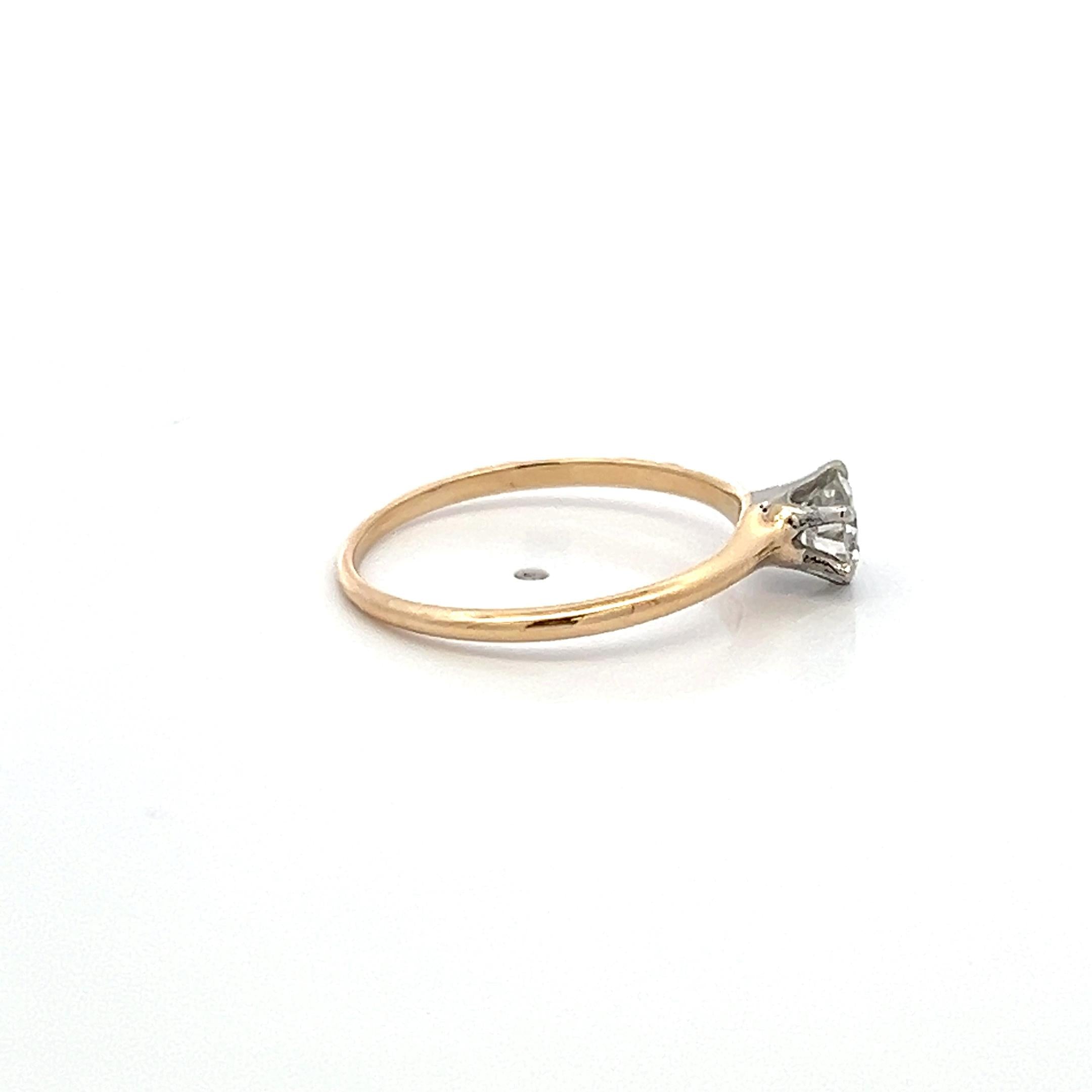 0.45 Carat Circular Brilliant Cut Diamond 14 Karat Yellow Gold Engagement Ring