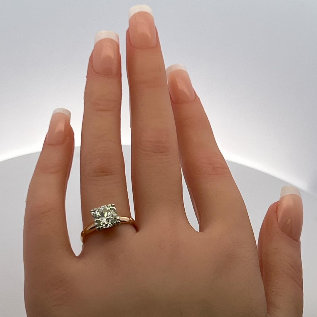 2.23 Carat Circular Brilliant Cut Diamond 14K Gold/Platinum Engagement Ring