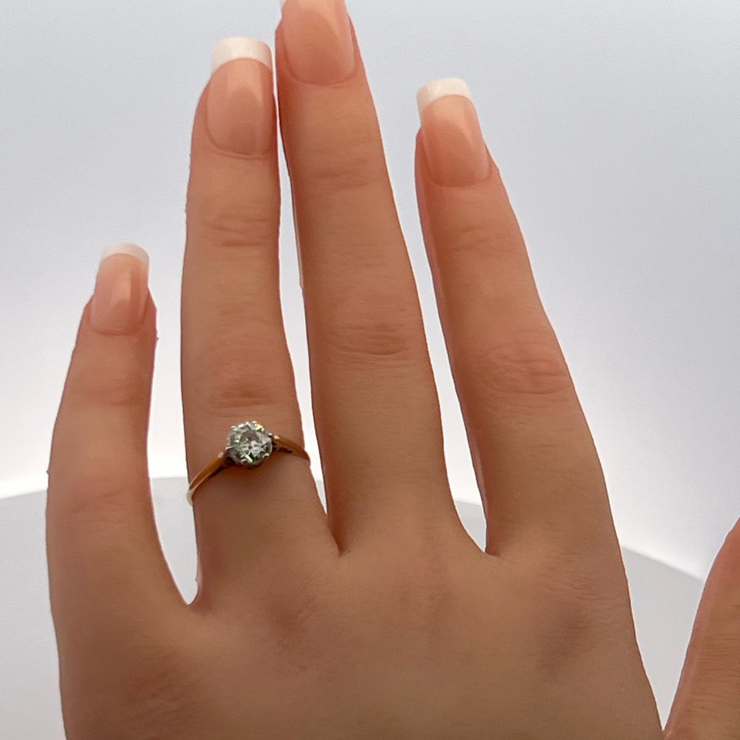 14K Yellow Gold Engagement Ring with 0.8 Carat Circular J-SI1 Diamonds Size 6