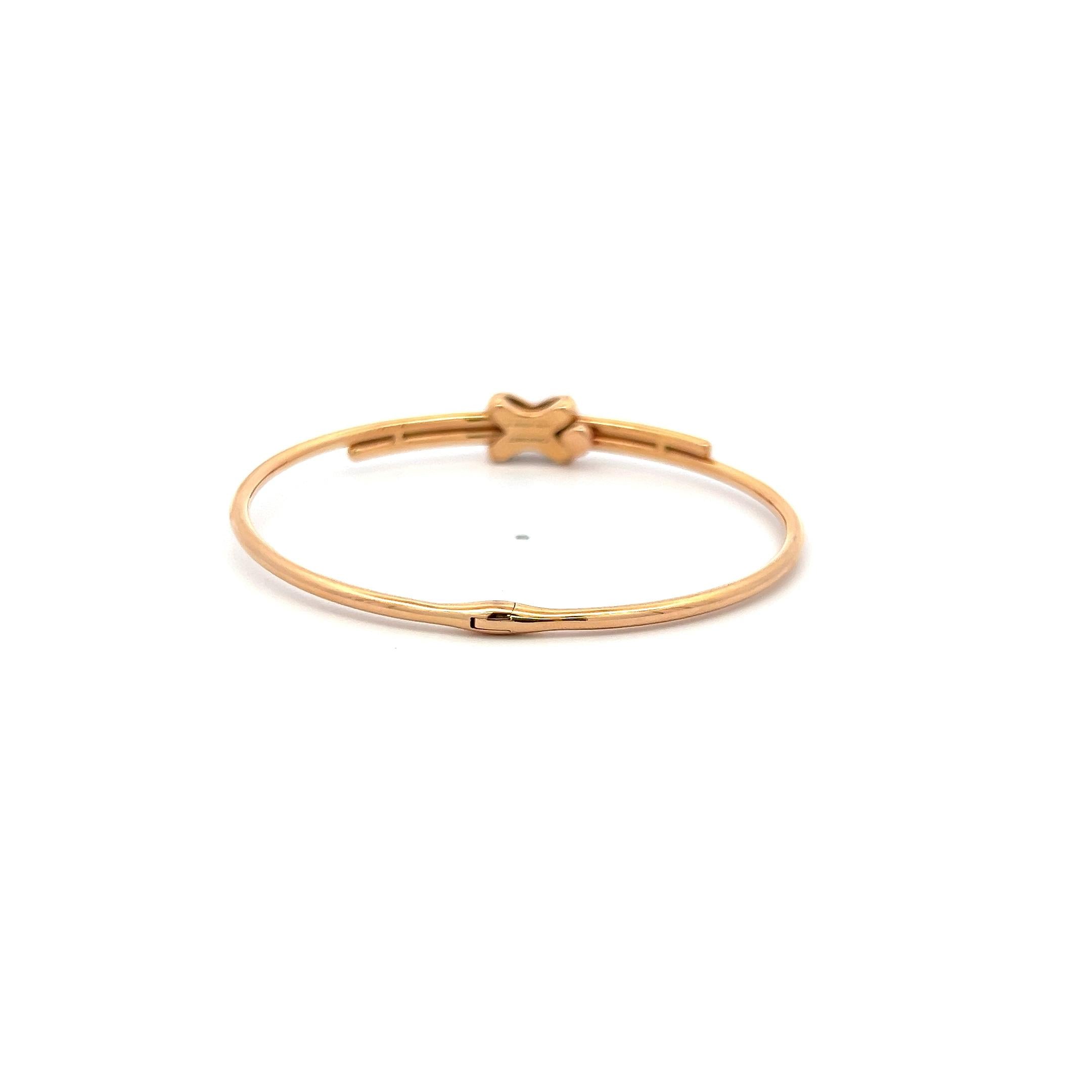 Chaumet 0.11 Carat Round Brilliant Diamond 18K Yellow Gold Bangle Bracelet