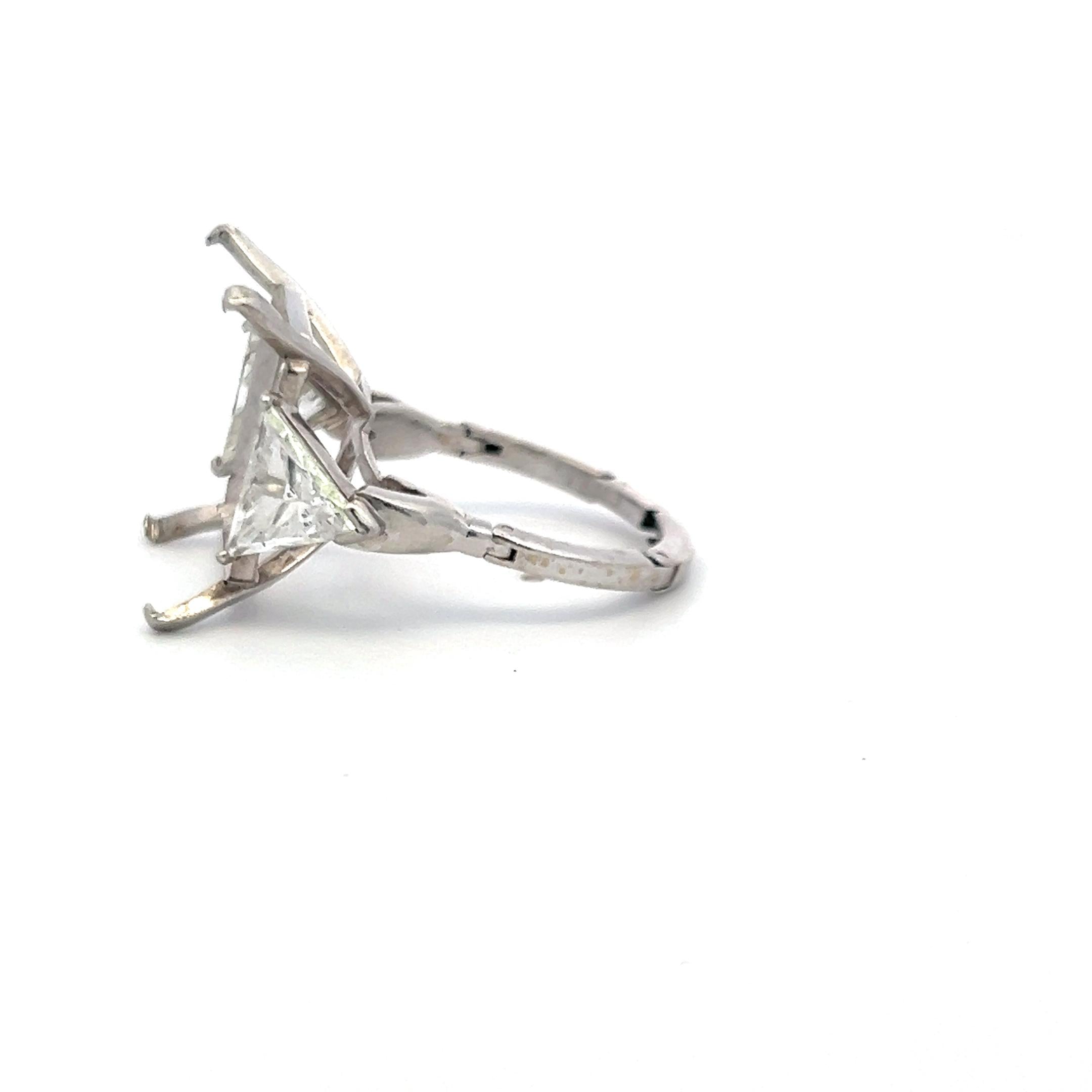 Platinum Semi Mount Ring with 2.5 Carat Diamond Fits  16.00*22.60 MM 20ct+