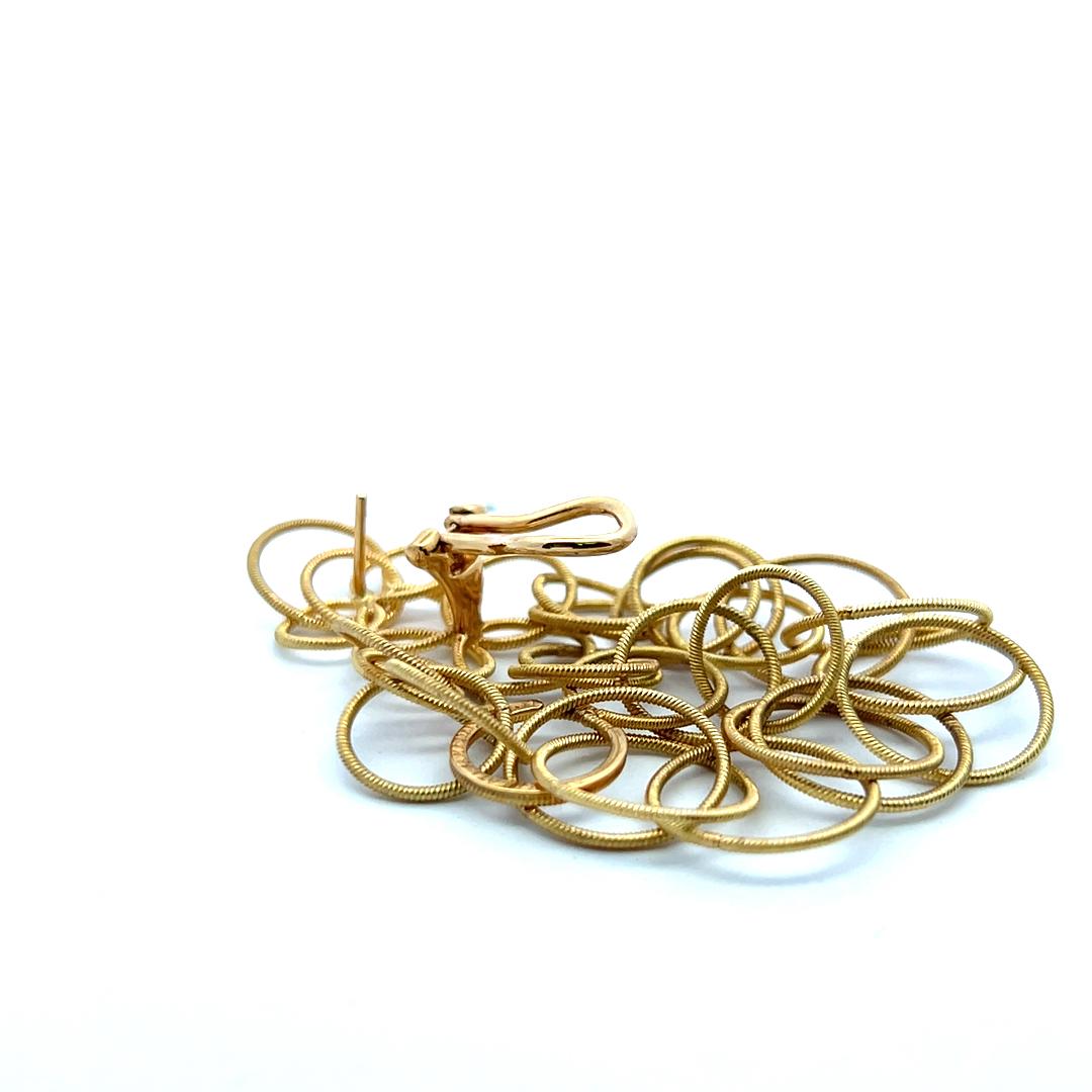 Buccellati Vintage 20.70 Grams 2 Inches 18 Karat Yellow Gold Dangling Earrings