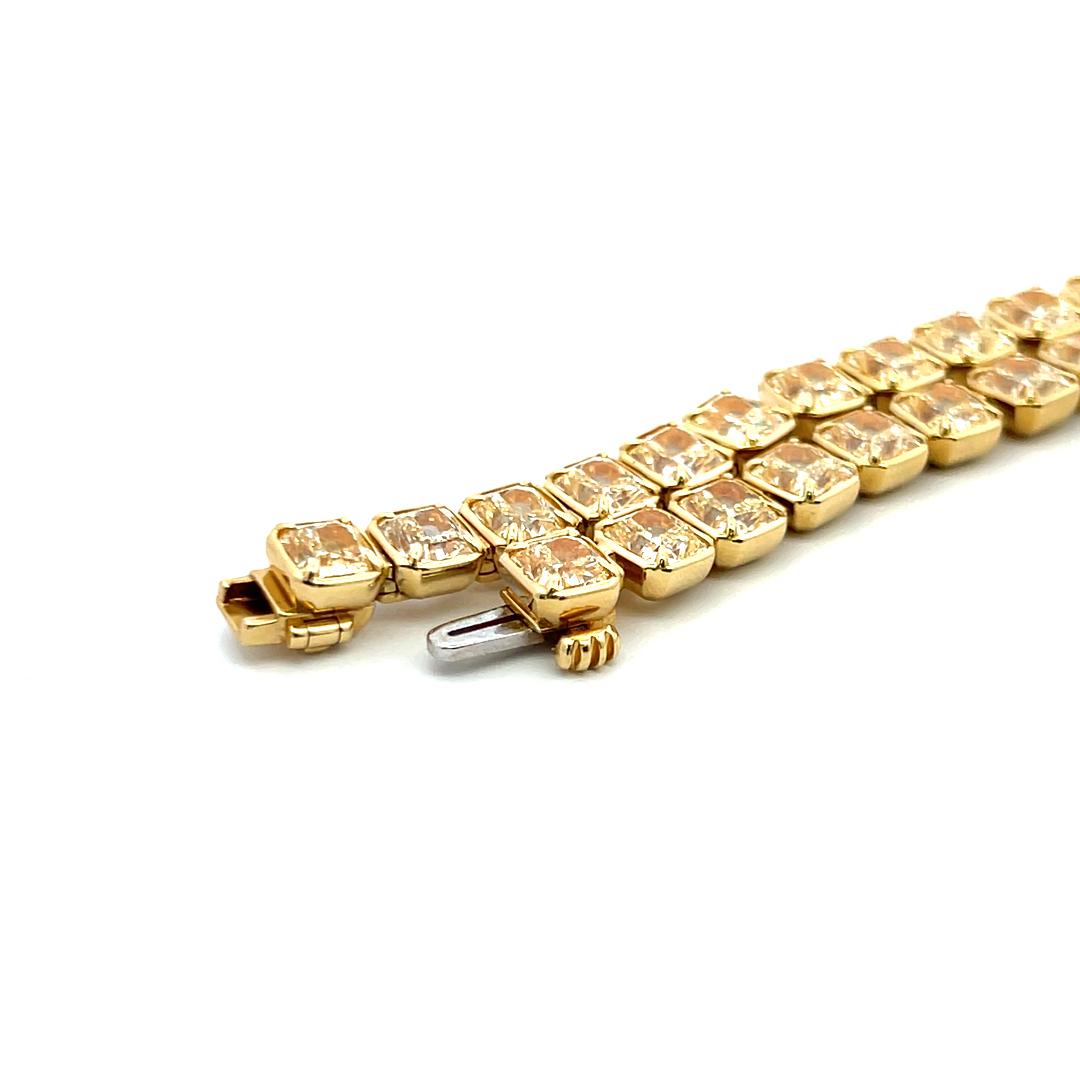 71.22 Carat Radiant Cut U VS Diamond 18 Karat Yellow Gold Riviera Necklace