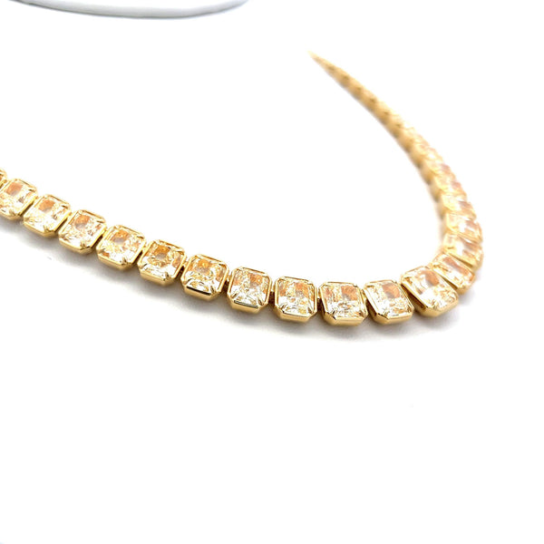 71.22 Carat Radiant Cut U VS Diamond 18 Karat Yellow Gold Riviera Necklace